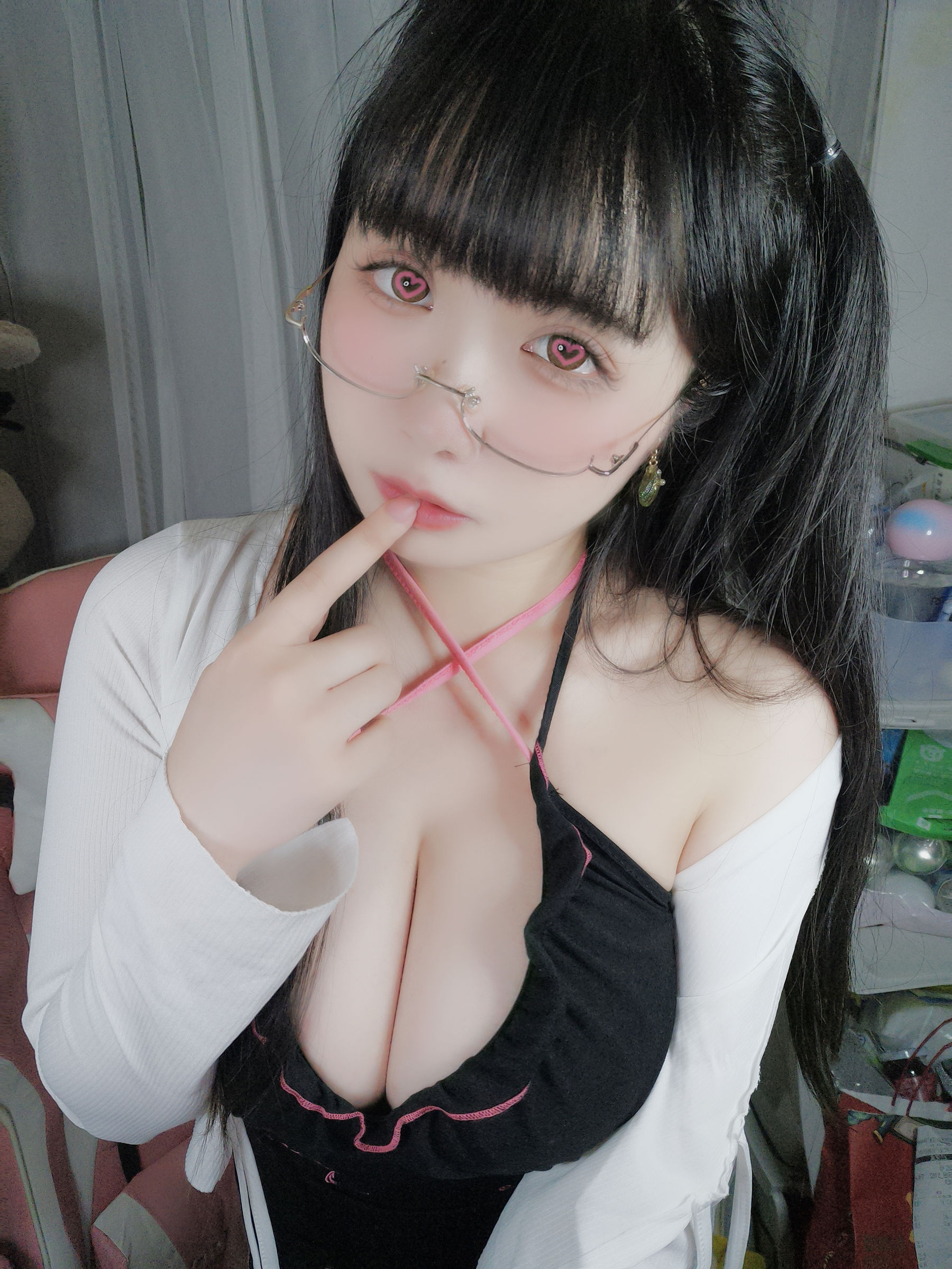 贞子蜜桃 - 心心眼-图5