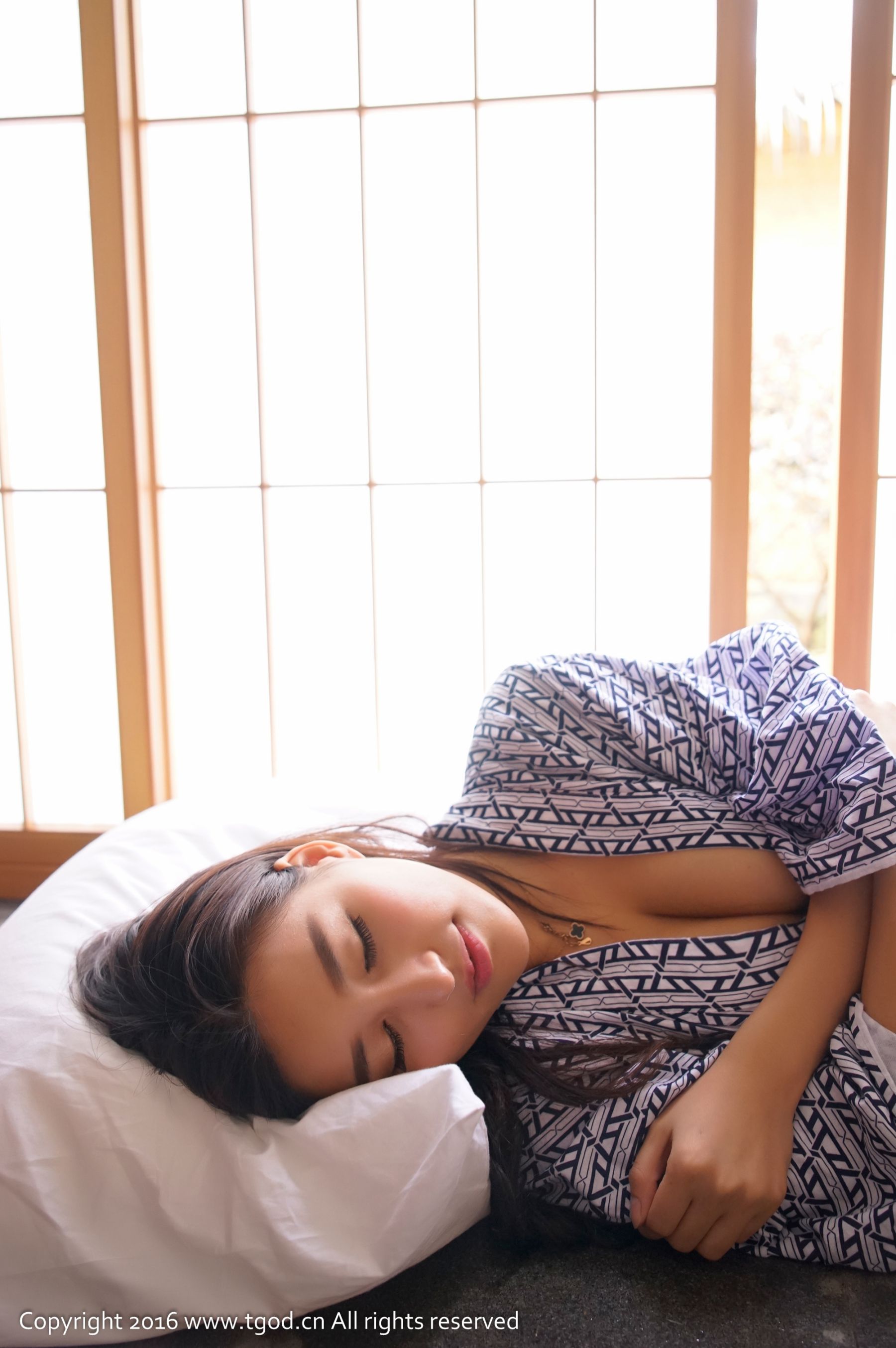 汪佩妮《初来乍到 完美脸庞下还呼之欲出》-图31