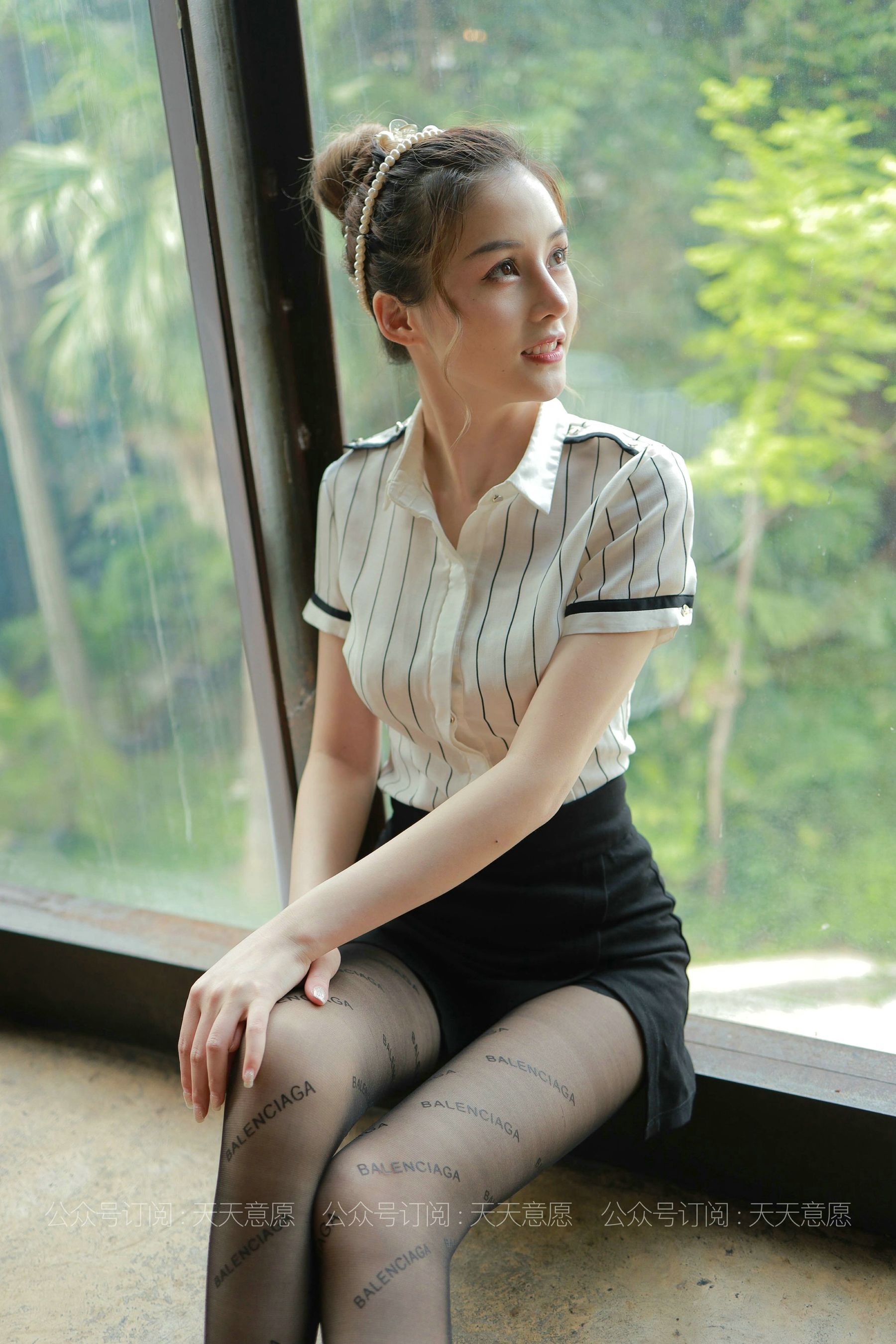 模特：九妹《最美职业装》-图2