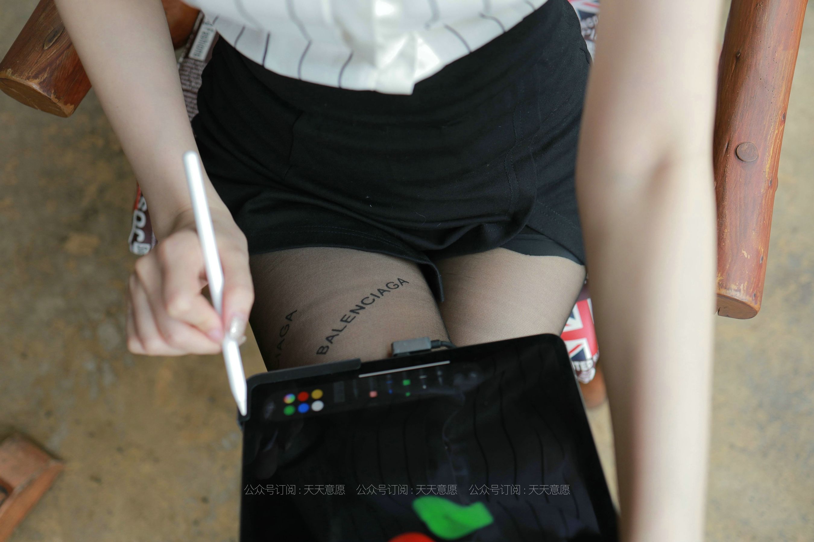 模特：九妹《甜美女主管》-图8