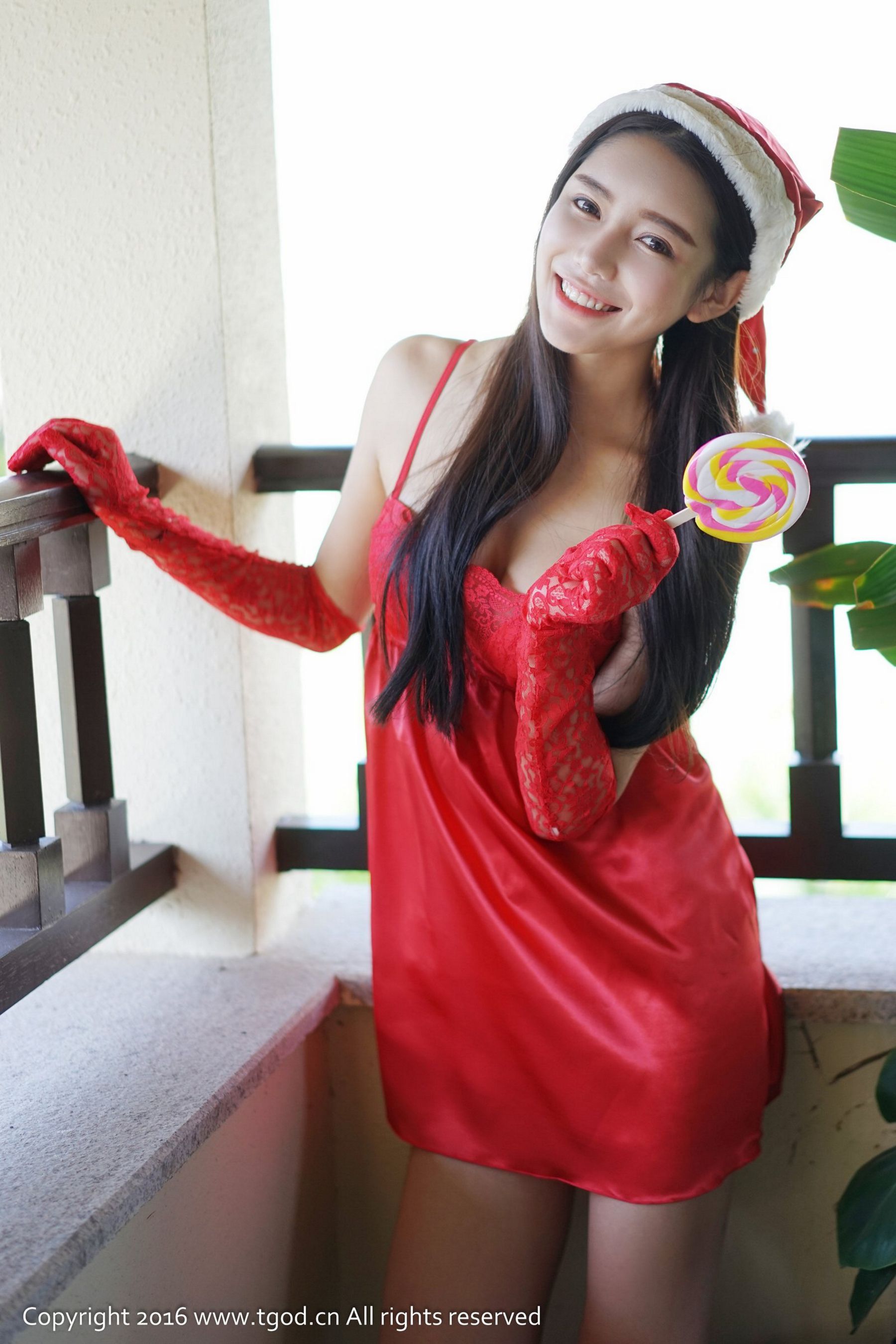 徐妍馨Mandy《天使般的笑容 女仆圣诞装》-图0