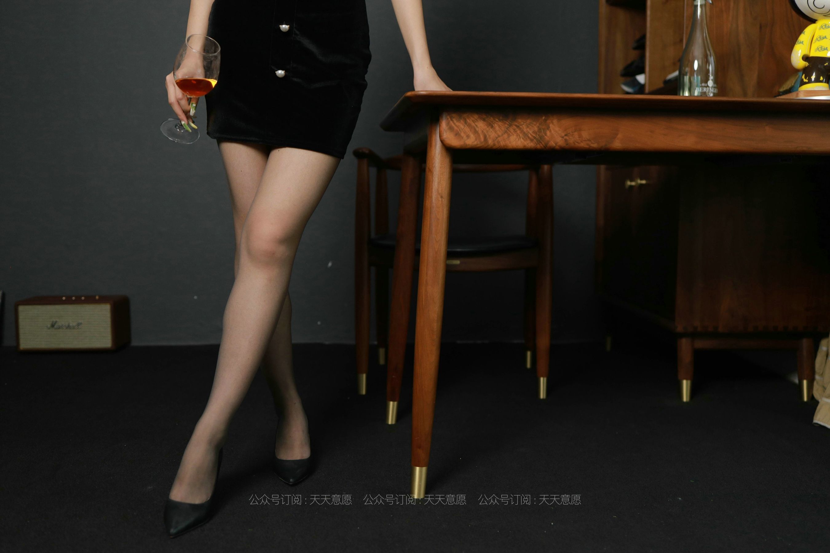 模特：可可《黑丝吊带裙》-图43