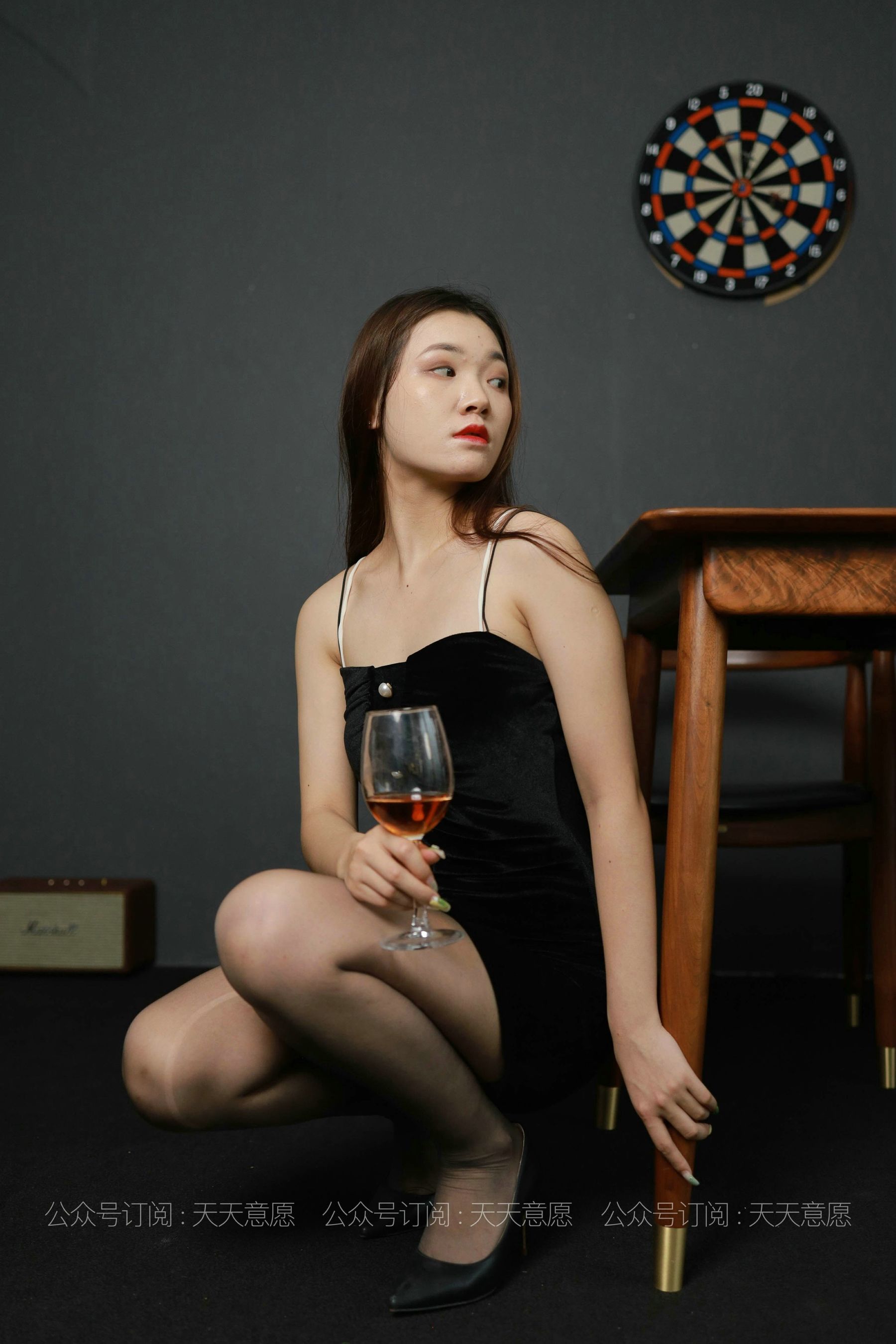 模特：可可《黑丝吊带裙》-图44