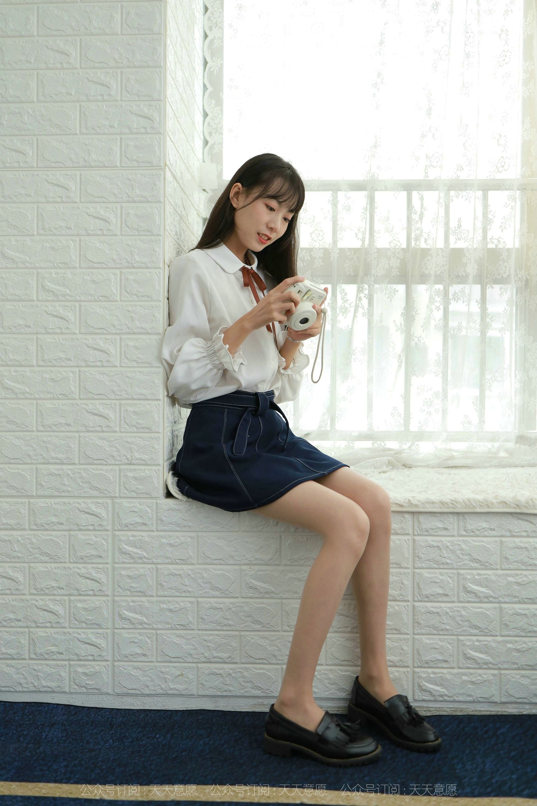 模特：团团《长腿学苑风》-图0