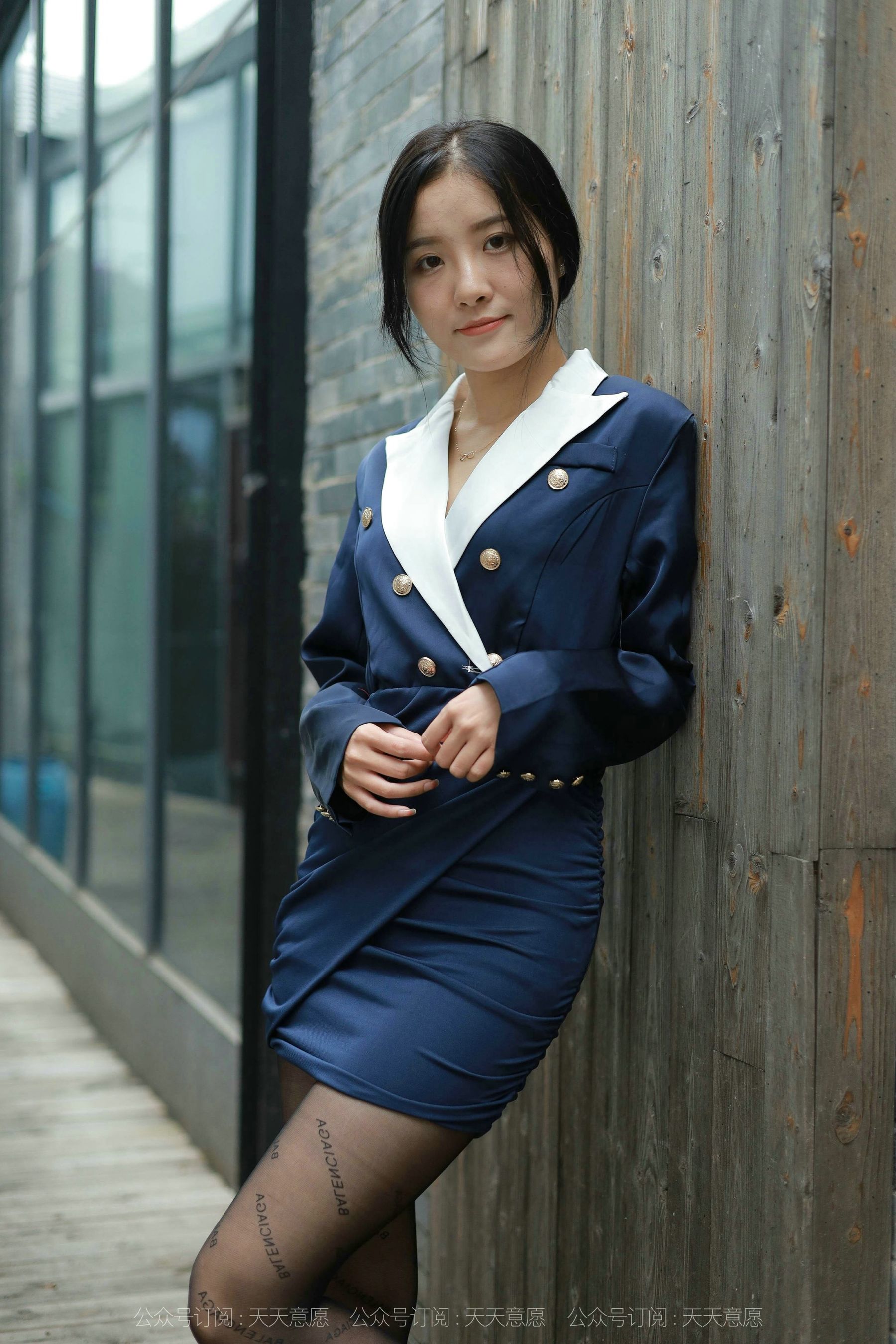 模特：婉苹《OL性感包臀裙》-图80