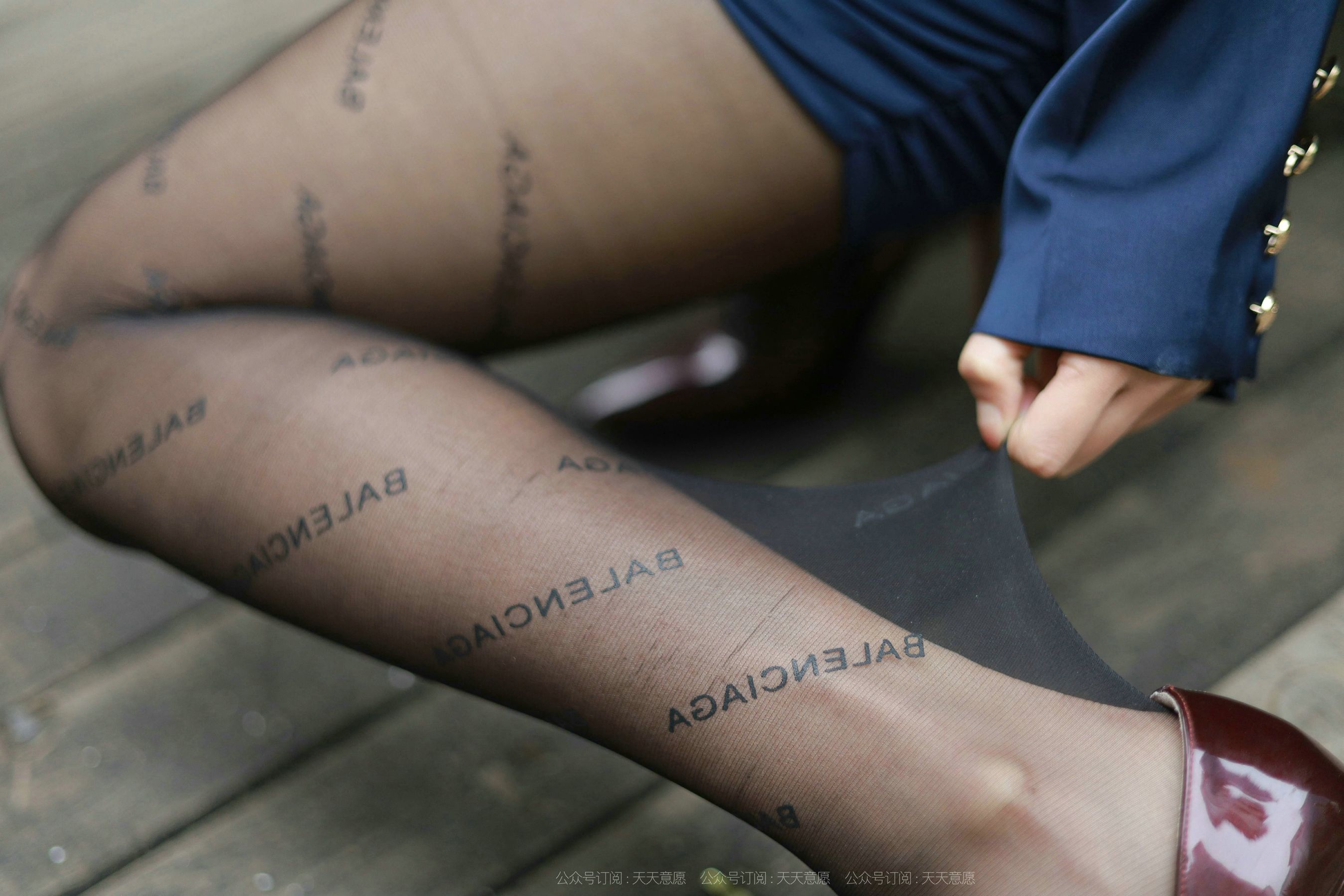 模特：婉苹《OL性感包臀裙》-图89