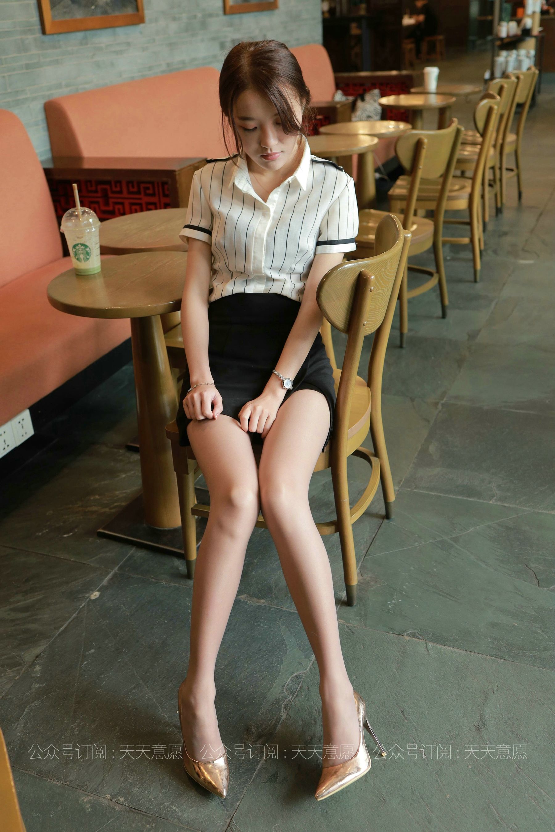 模特：婉苹《沙发上的OL》-图41