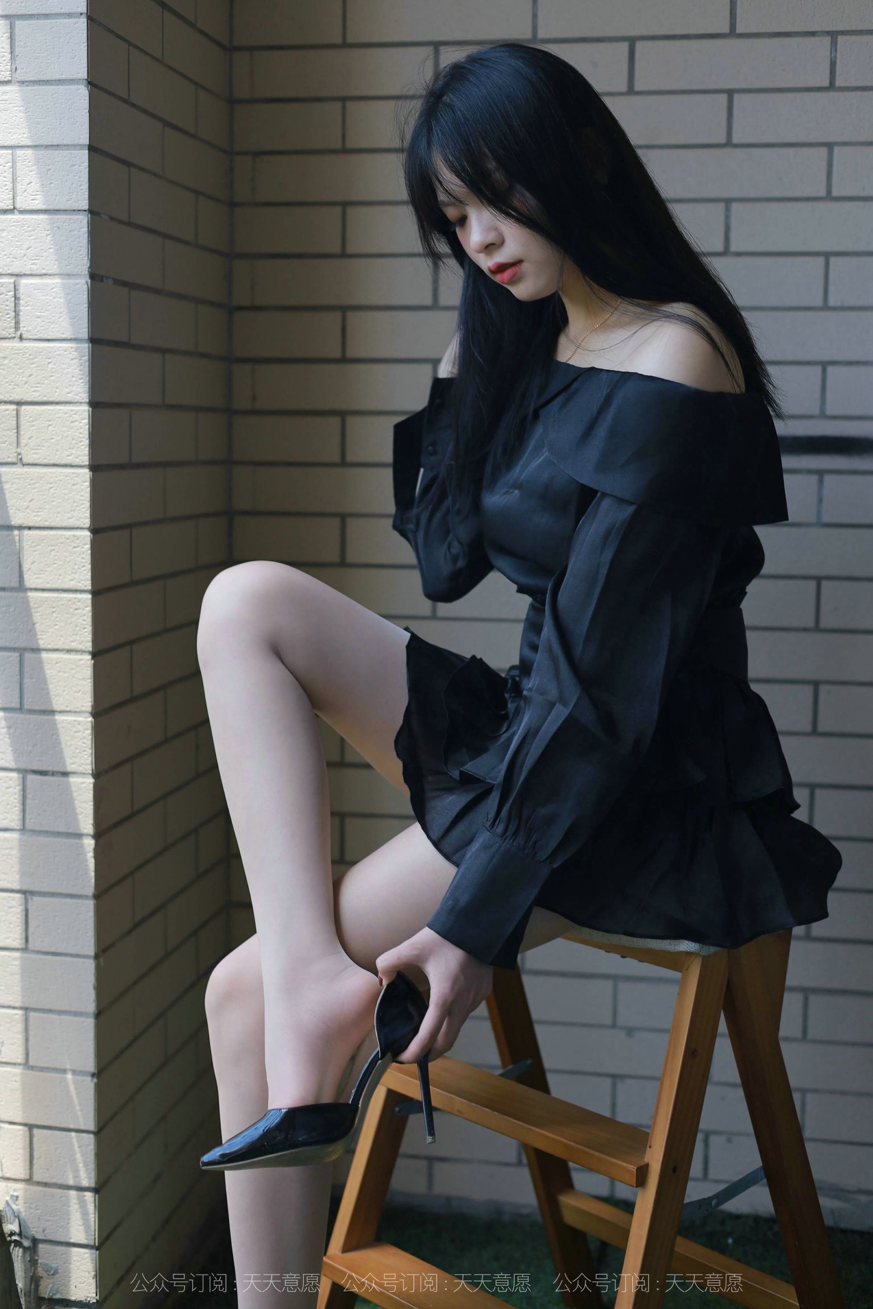 模特：小七《一字肩短裙》-图33