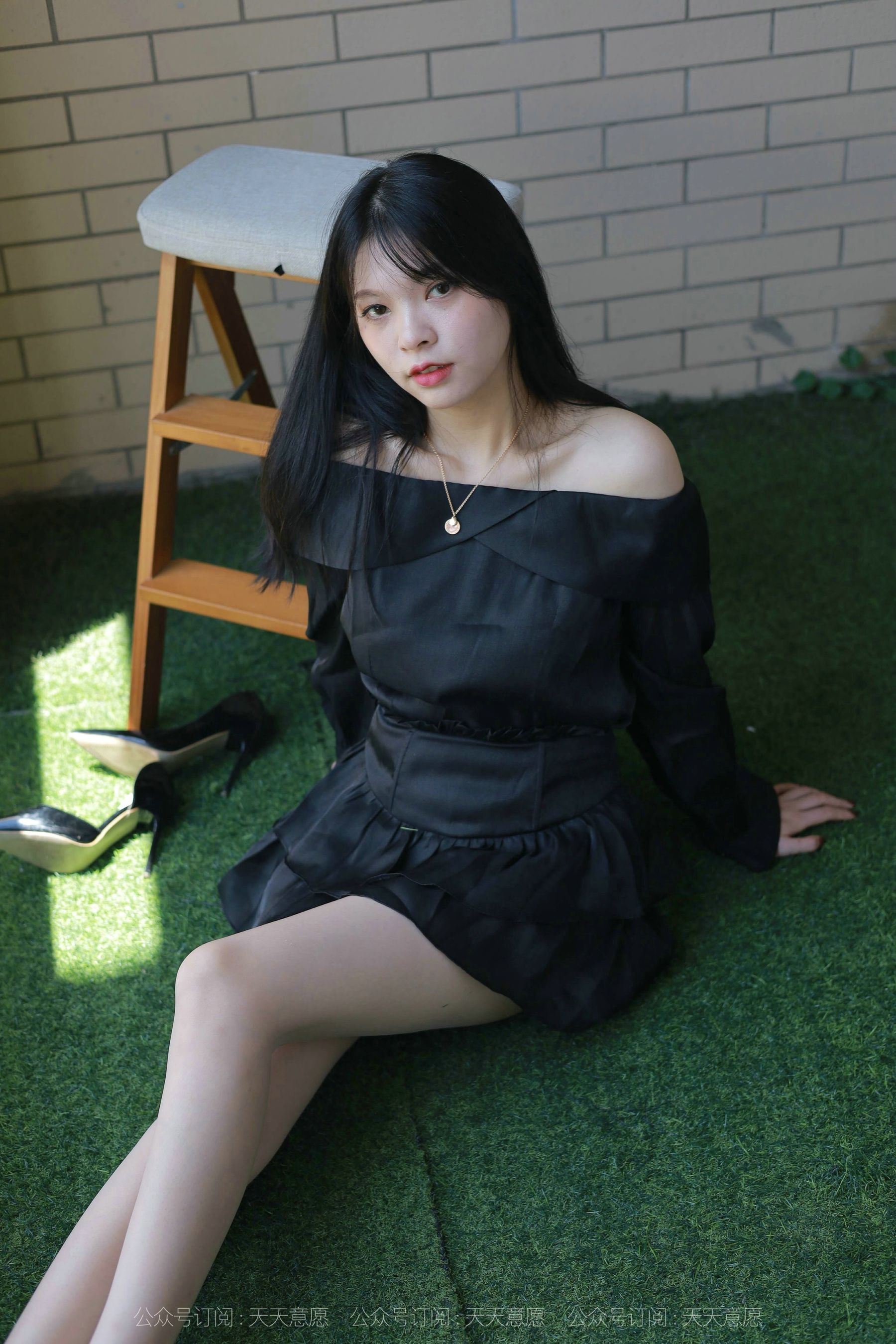 模特：小七《一字肩短裙》-图84