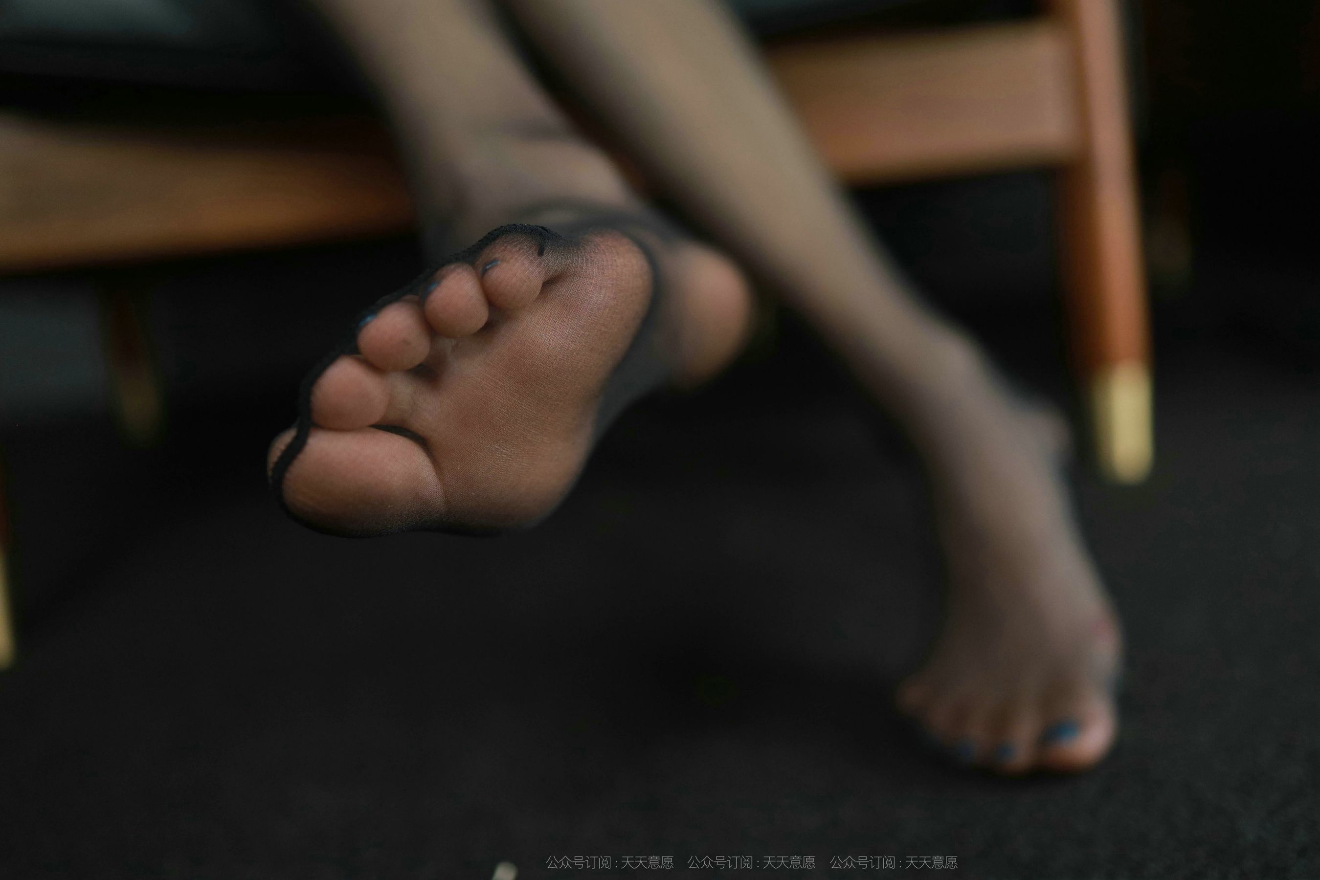 模特：小六《姓感皮裙》-图17