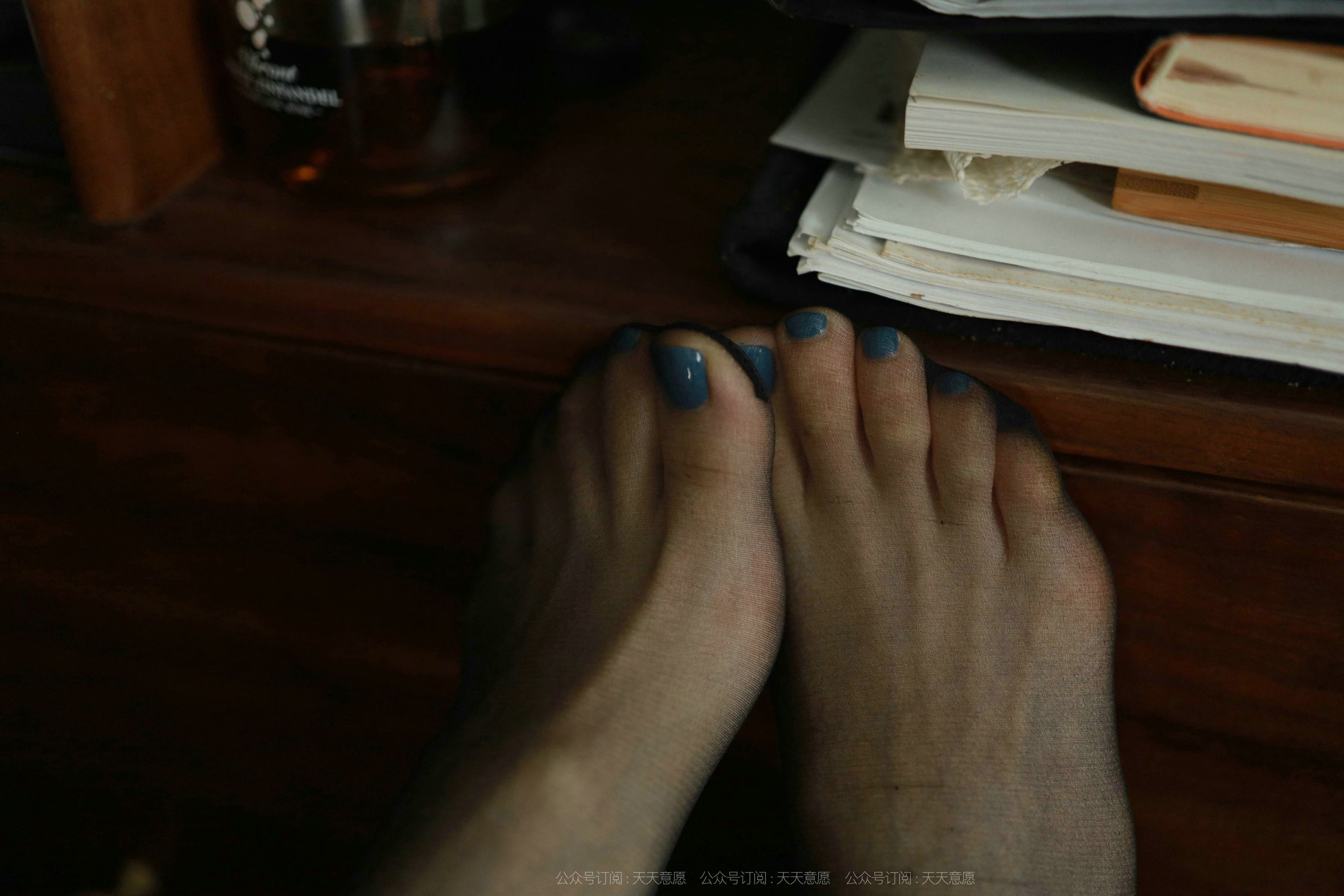 模特：小六《姓感皮裙》-图5