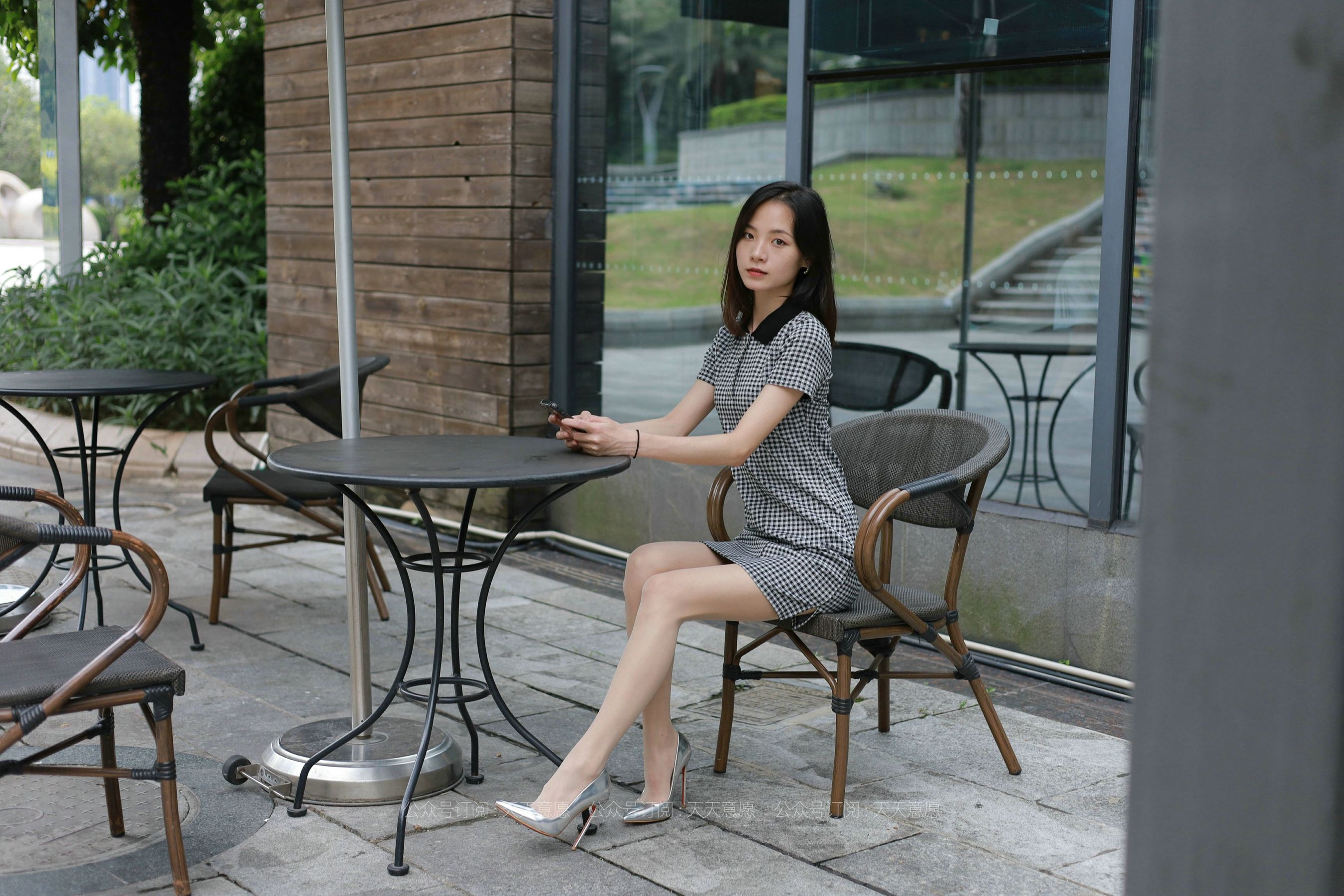 模特：小六《格子连衣裙》-图4