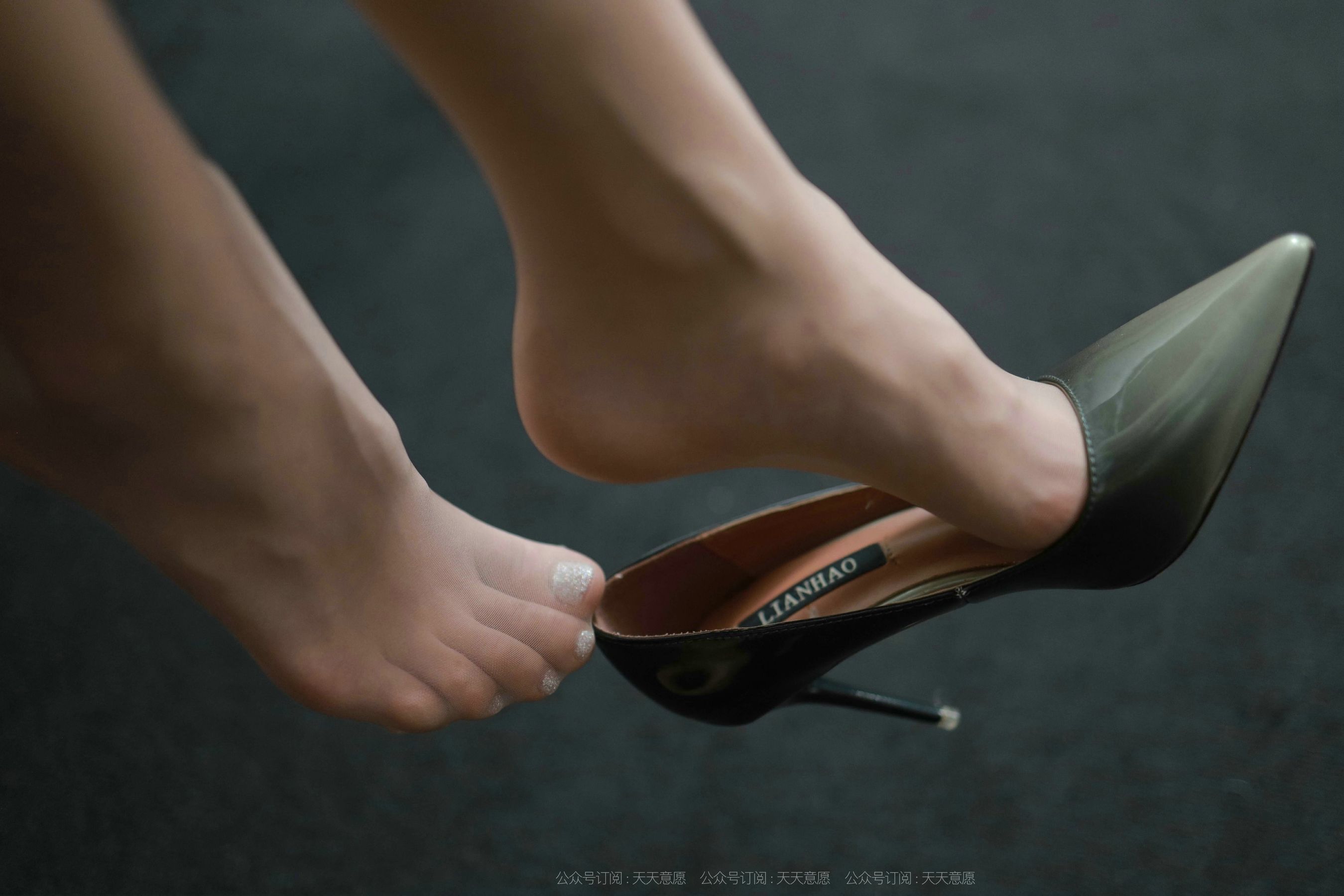 模特：小六《灰色短裙很迷人》-图44