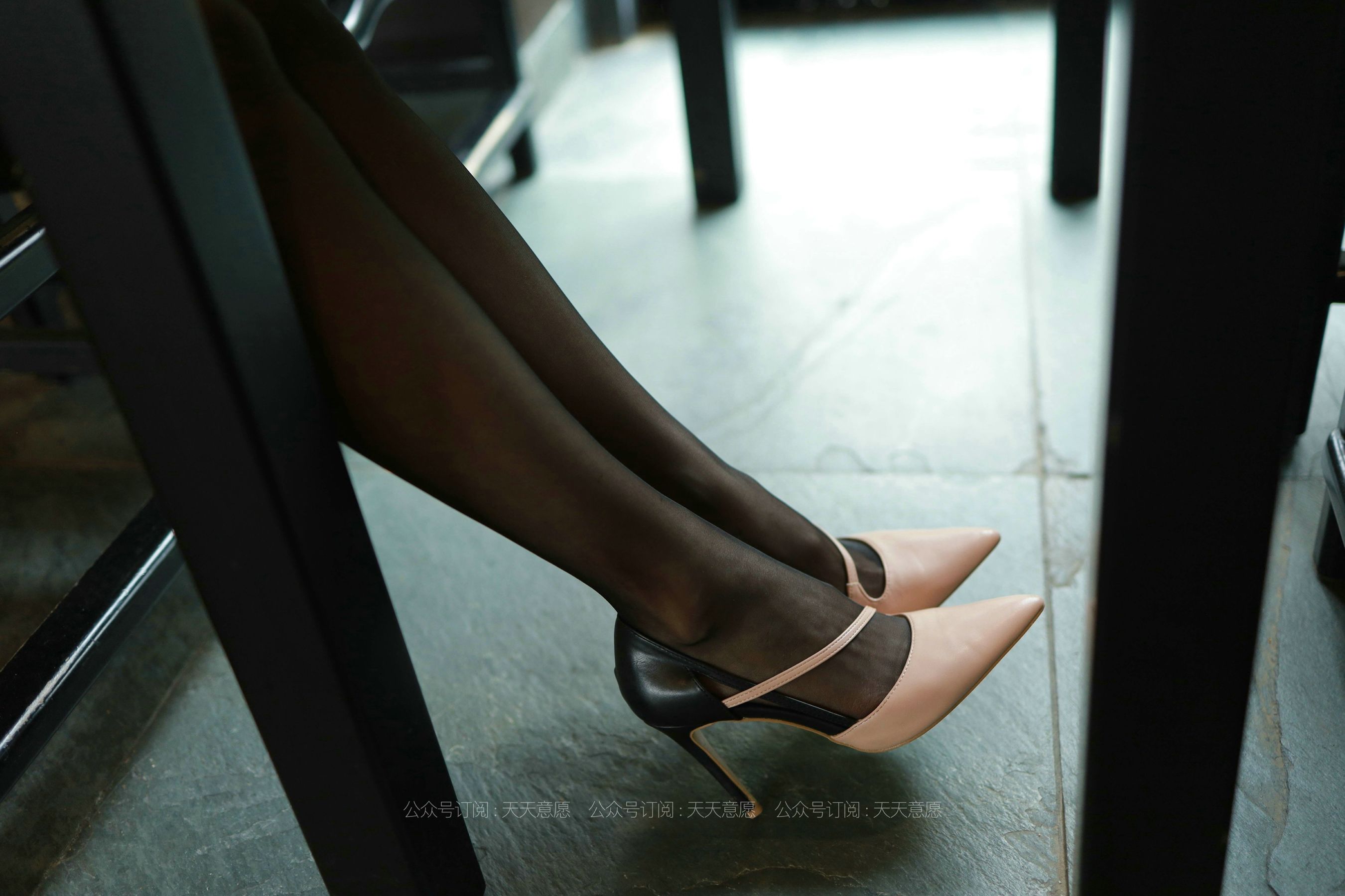 模特：小六《黑色皮短裙》-图64