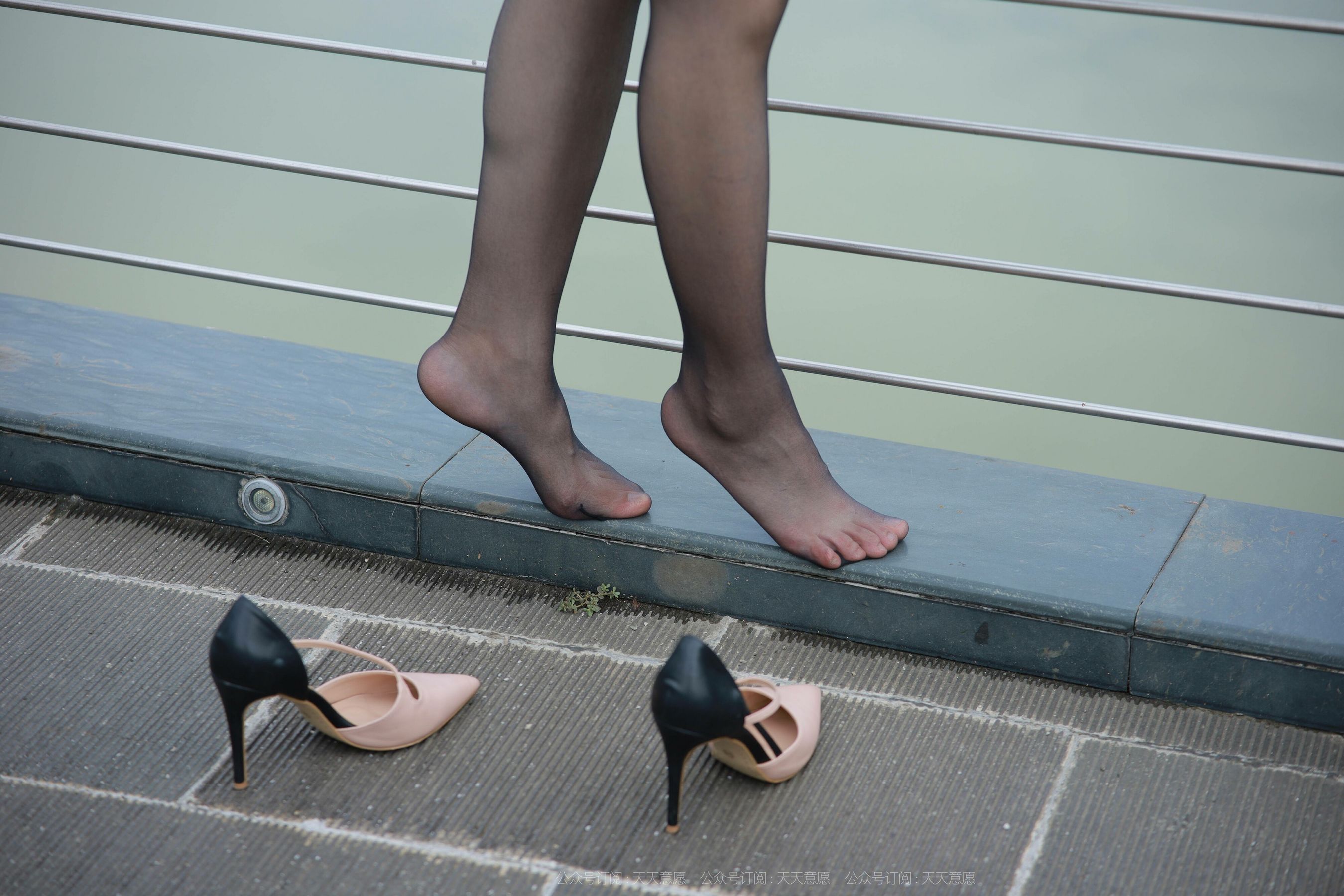 模特：小婕《桥上的美女》-图75