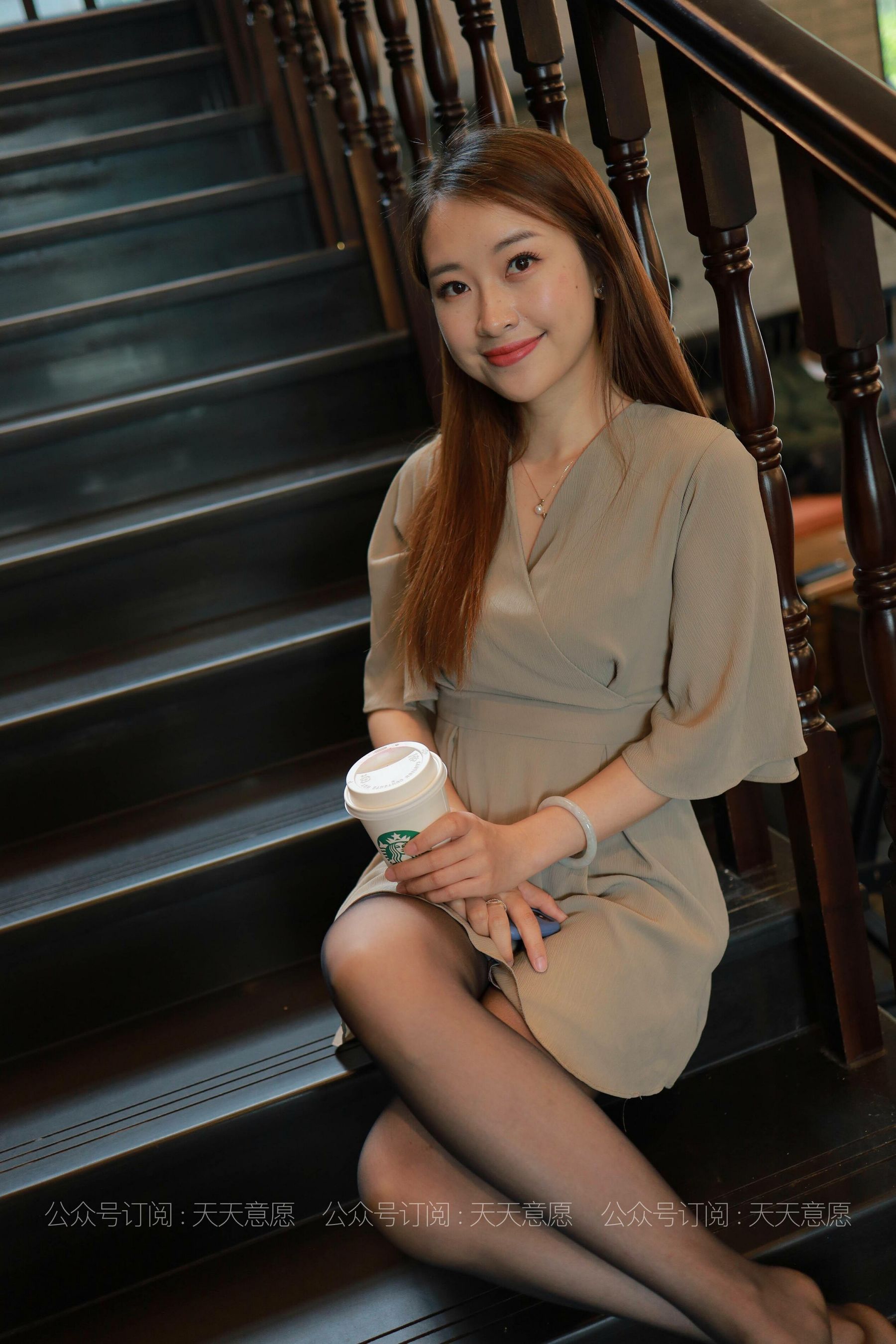 模特：小婕《红色跟底一身轻》-图29