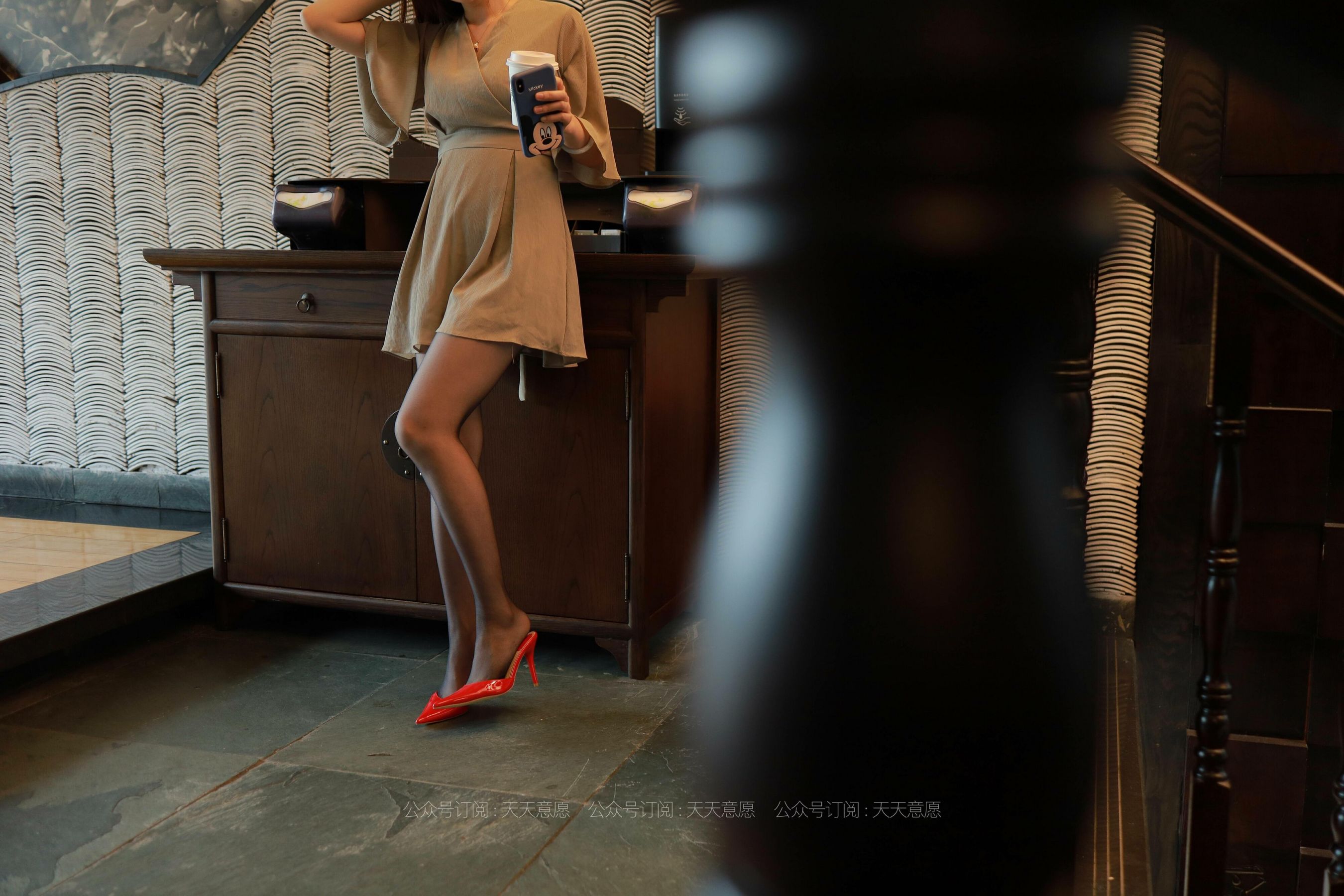 模特：小婕《红色跟底一身轻》-图43