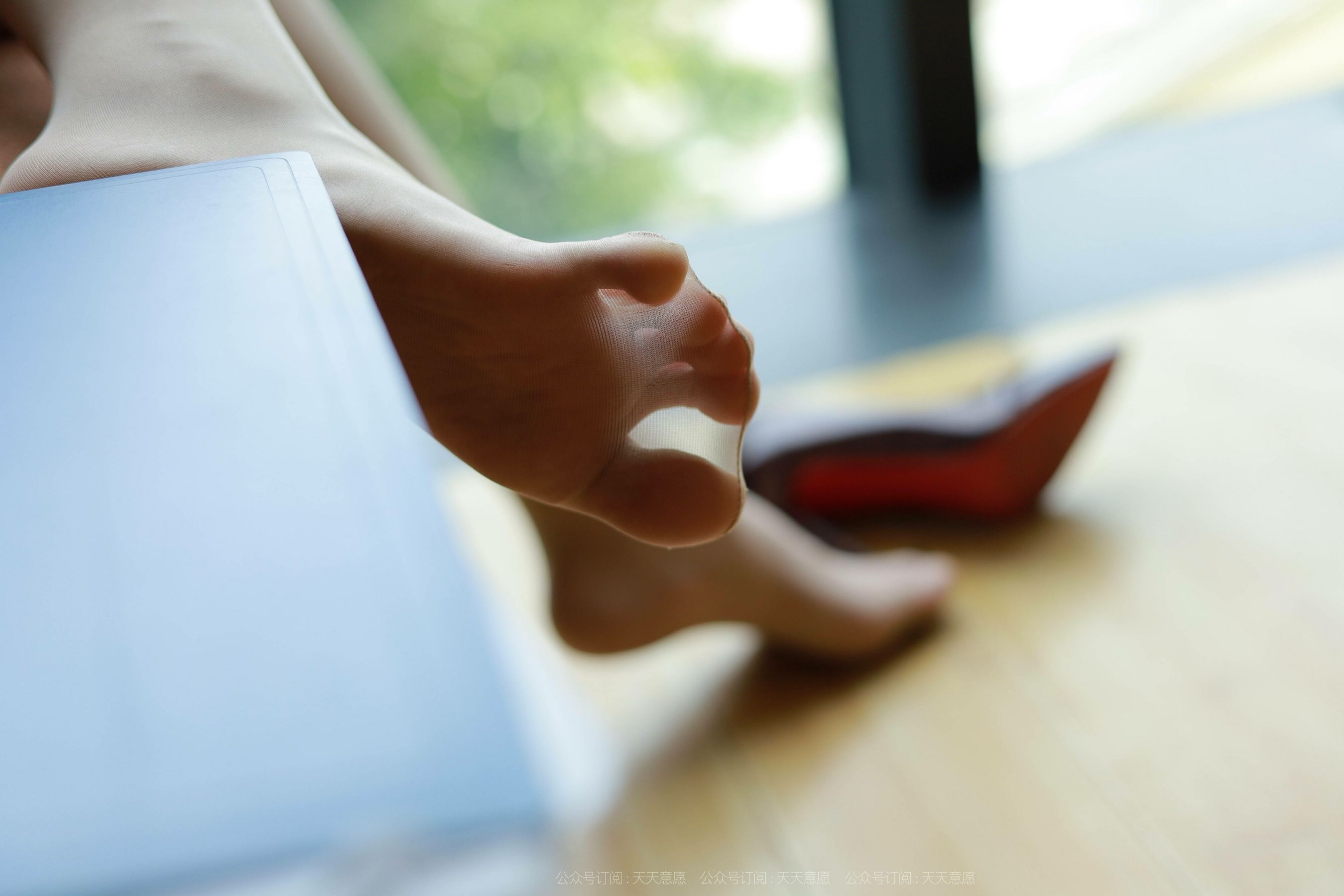 模特：小婕《美腿业务员》-图70