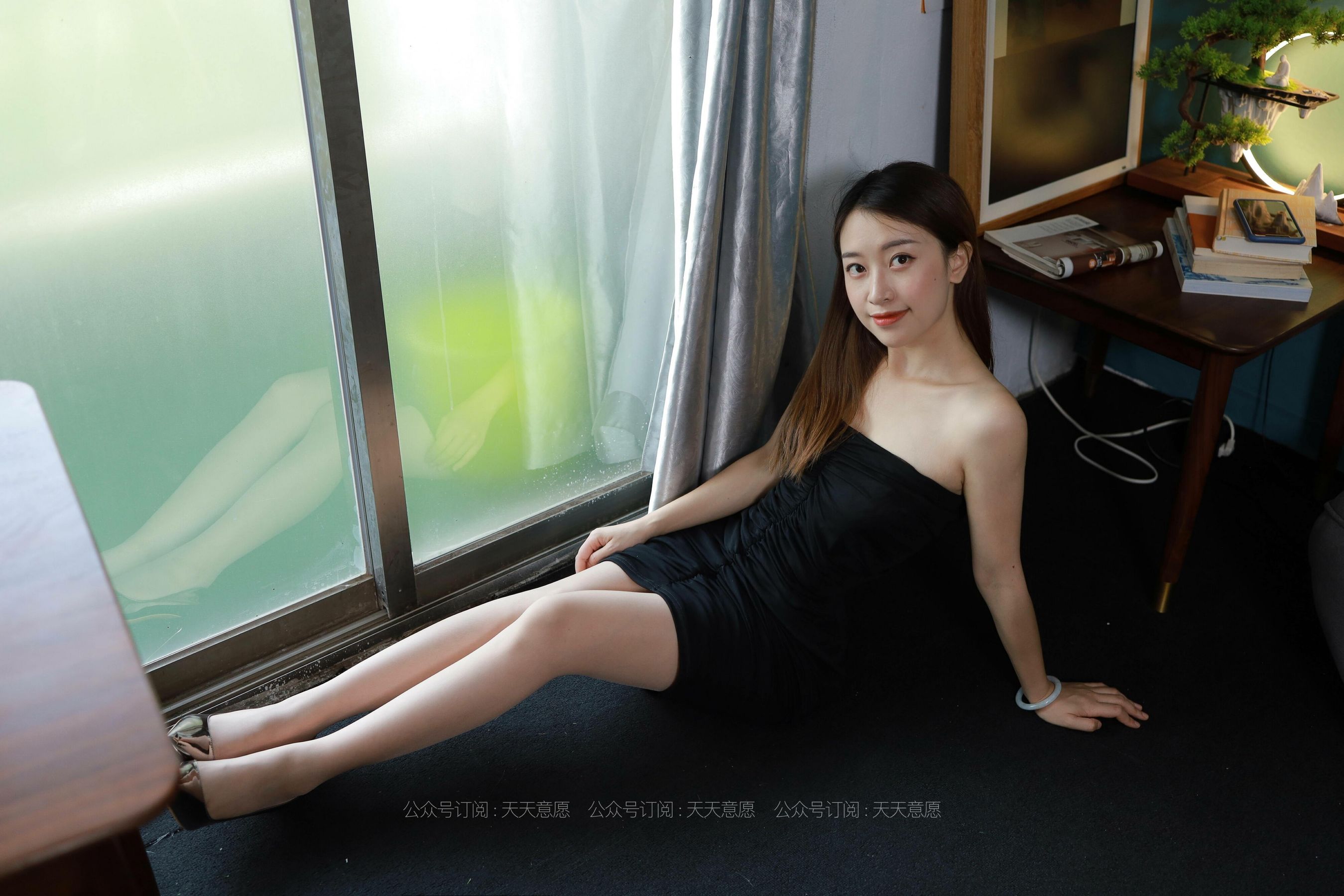 模特：小婕《黑色包臀裙》-图52