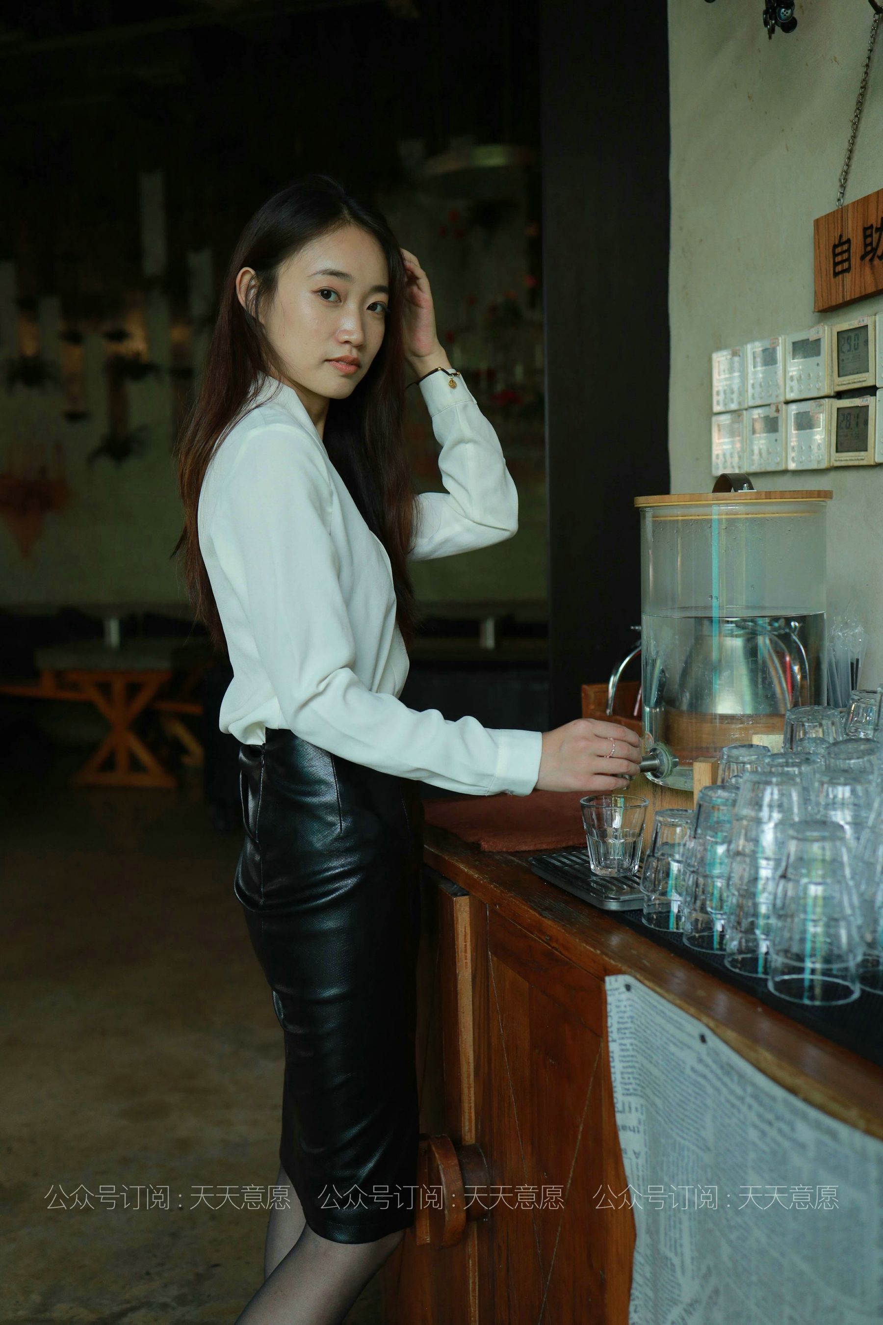 模特：小高《OL黑玫瑰》-图19