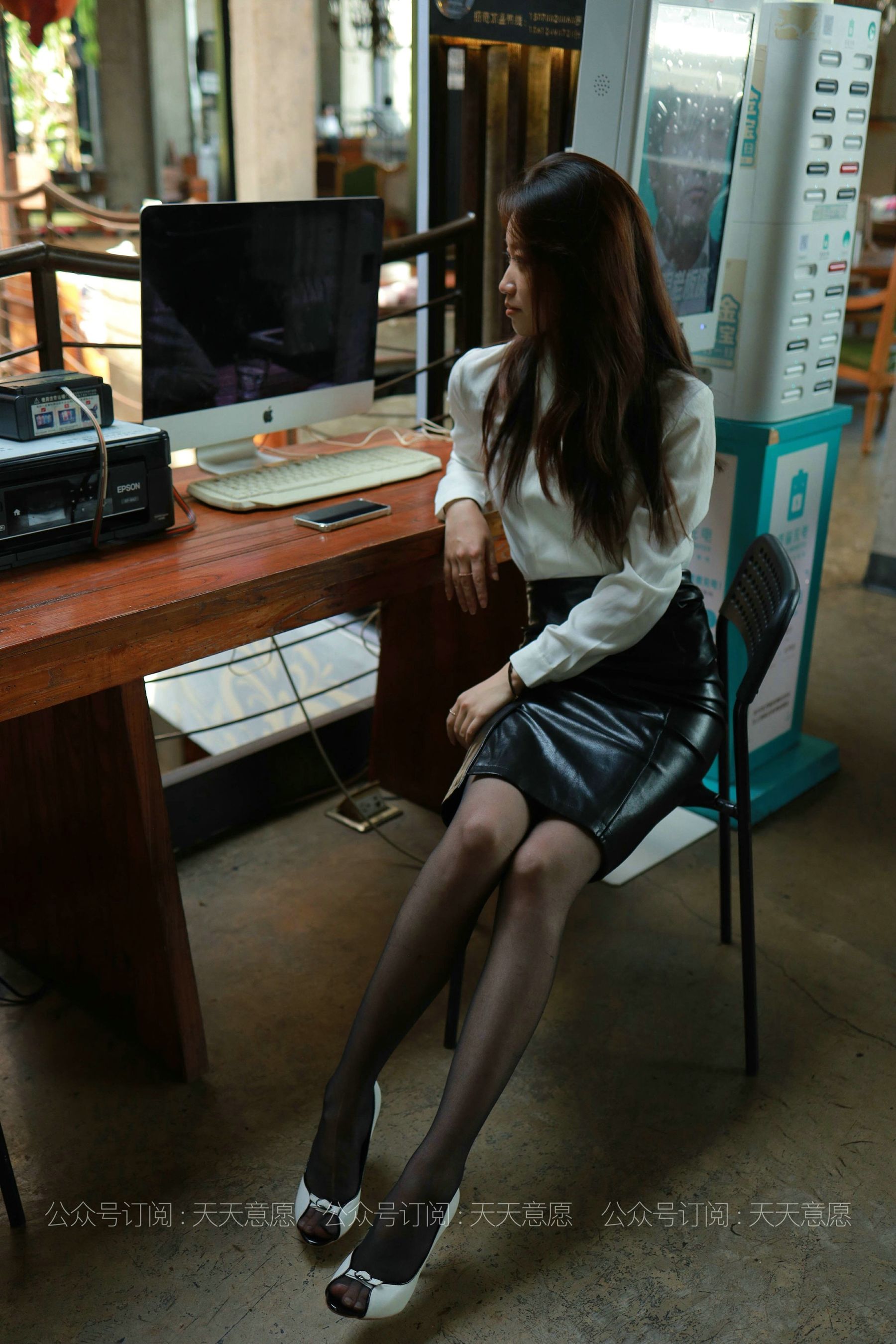 模特：小高《OL黑玫瑰》-图46