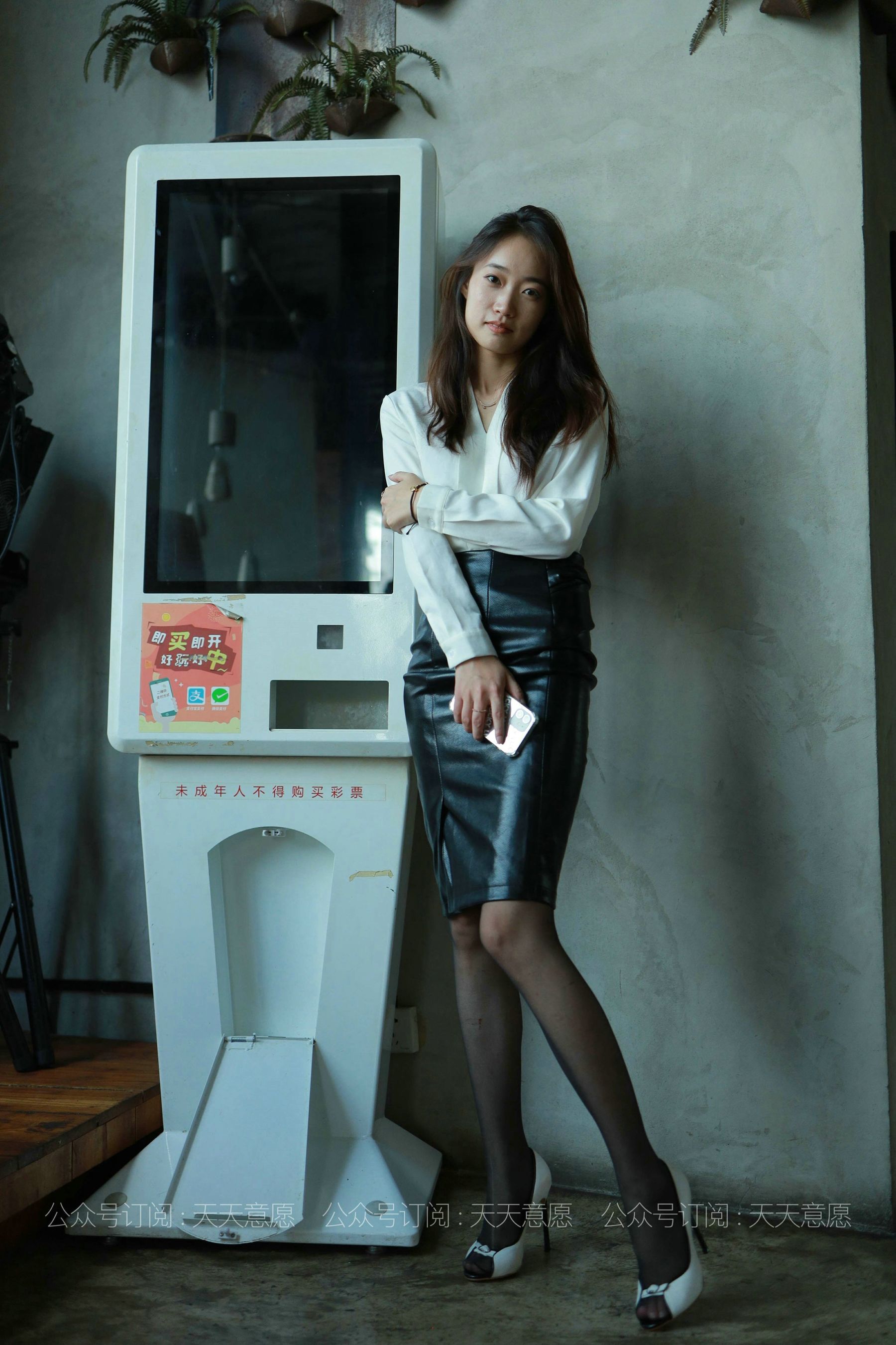 模特：小高《OL黑玫瑰》-图76