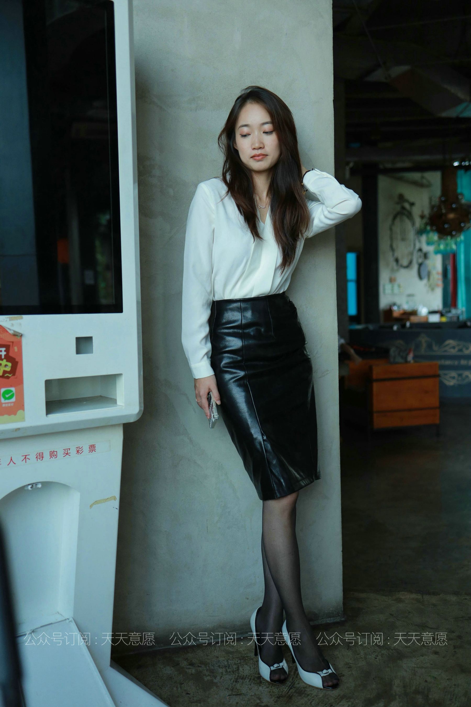 模特：小高《OL黑玫瑰》-图77