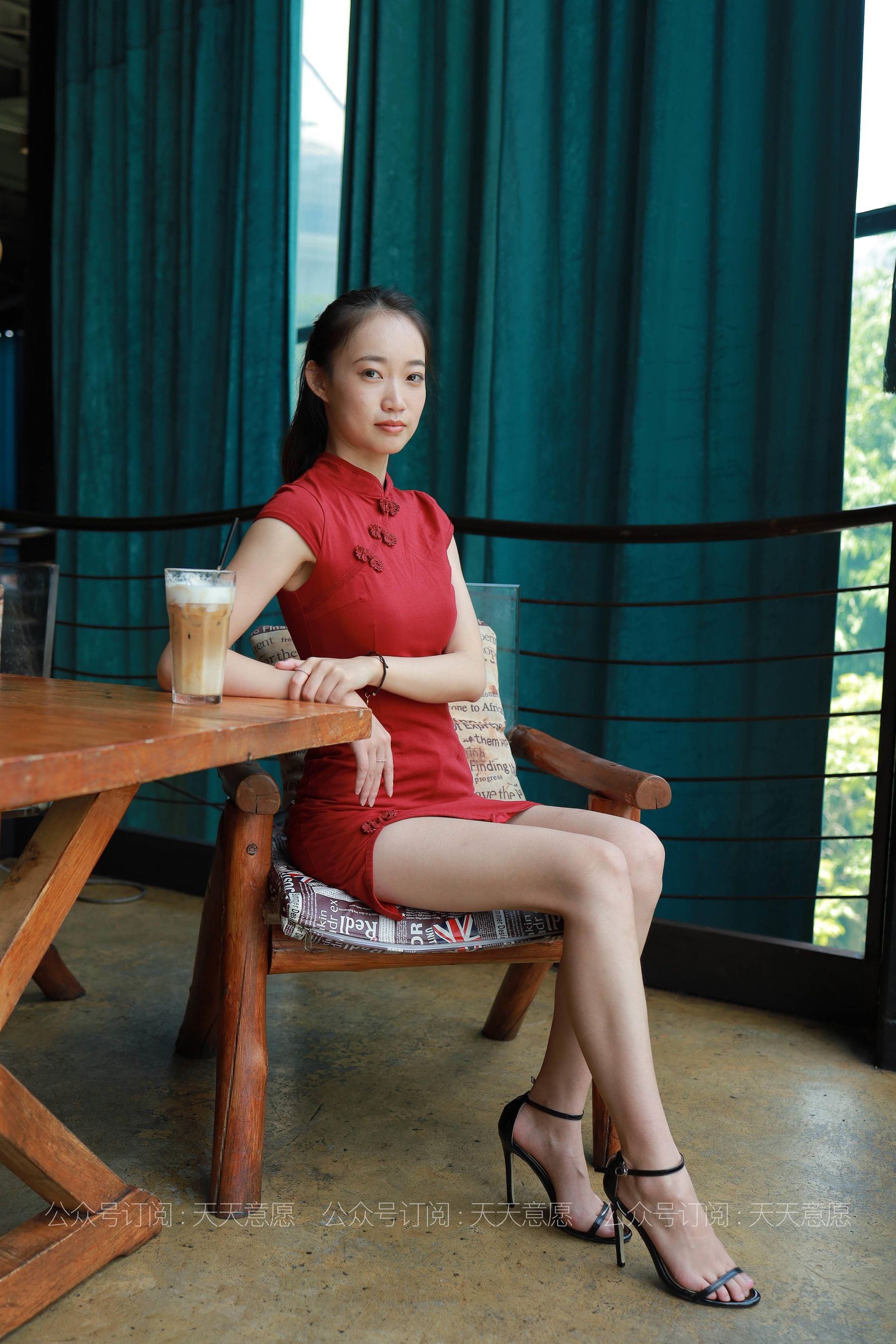 模特：小高《自古红颜多美腿》-图11