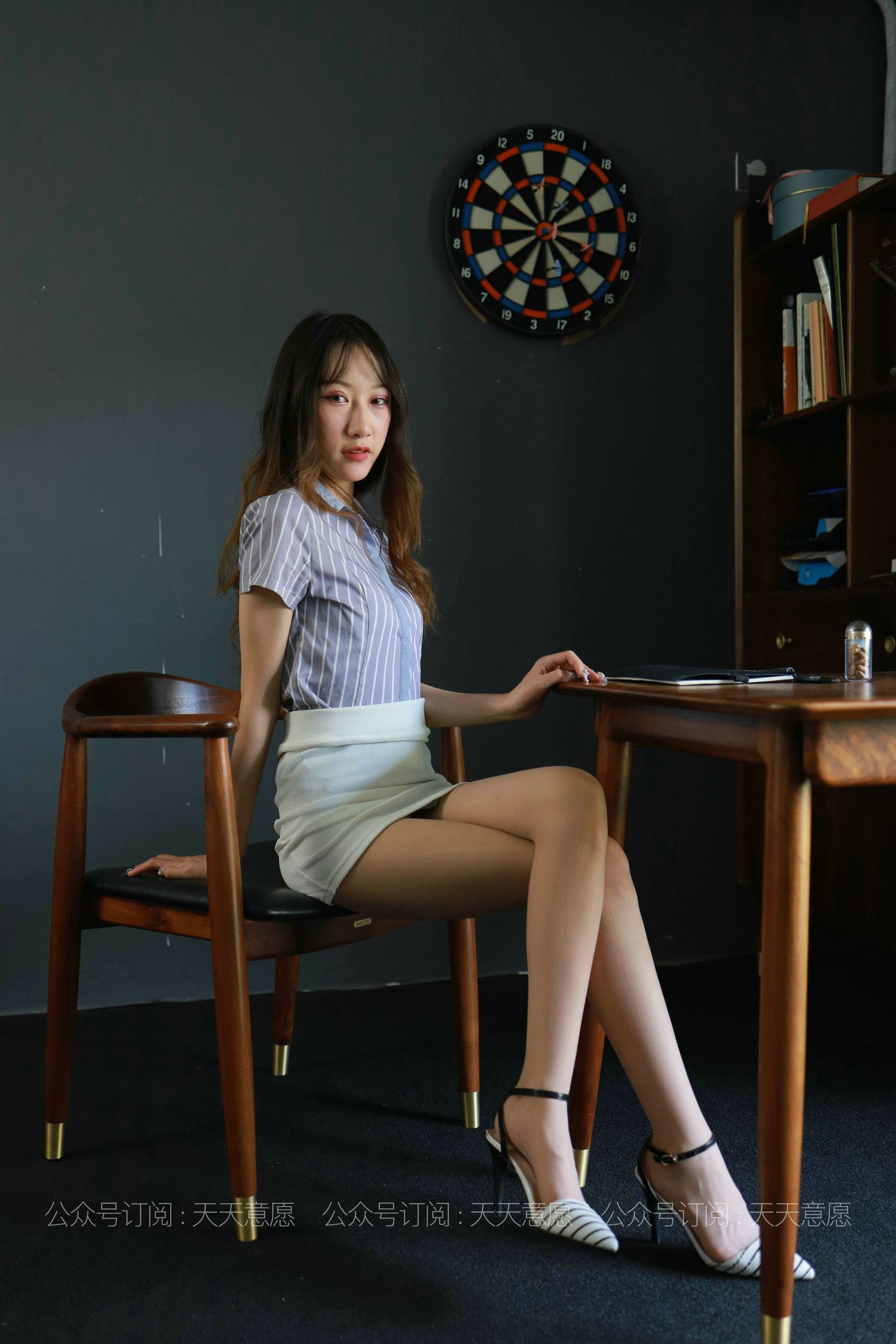模特：怡怡《长腿实习生》-图3