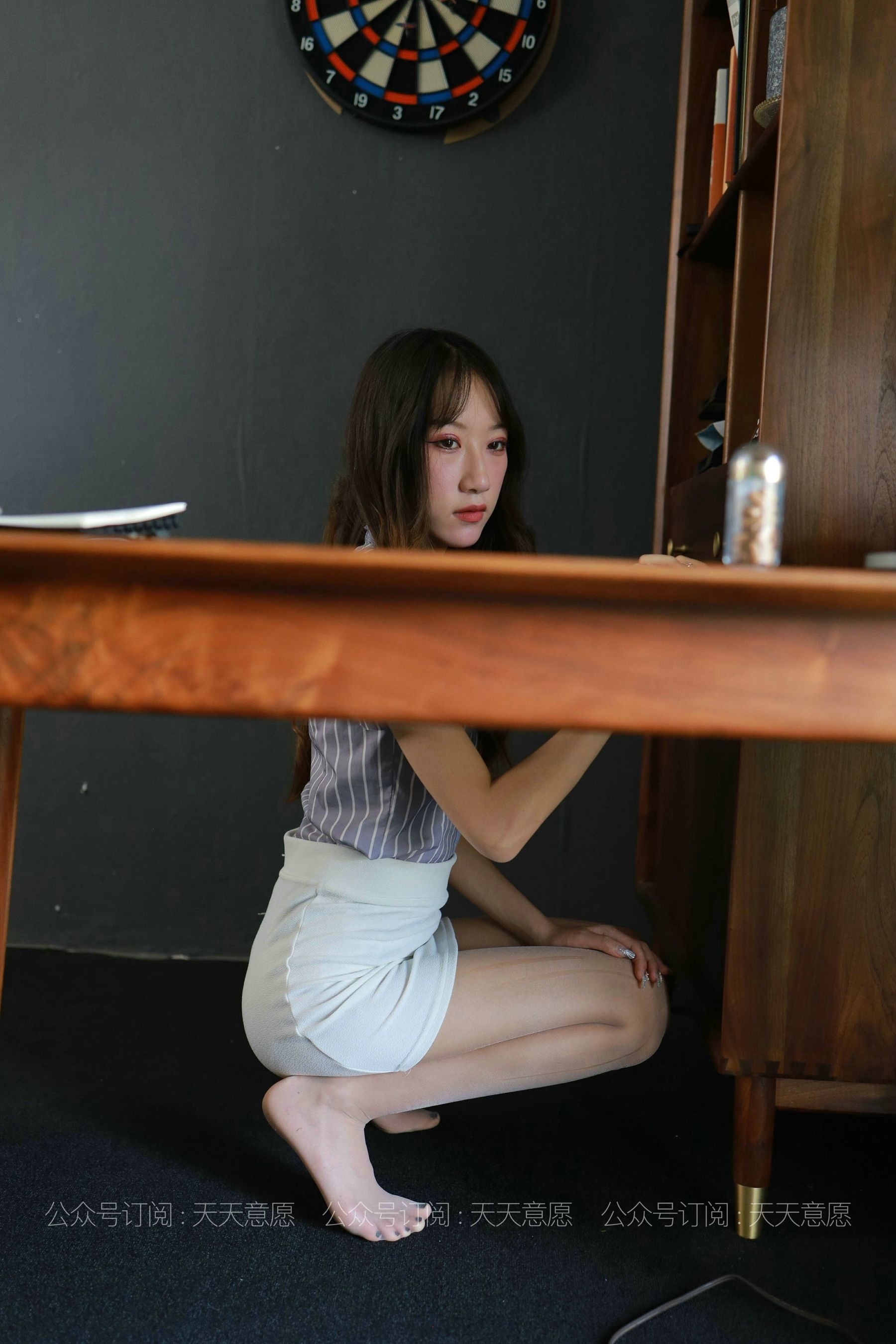 模特：怡怡《长腿实习生》-图40