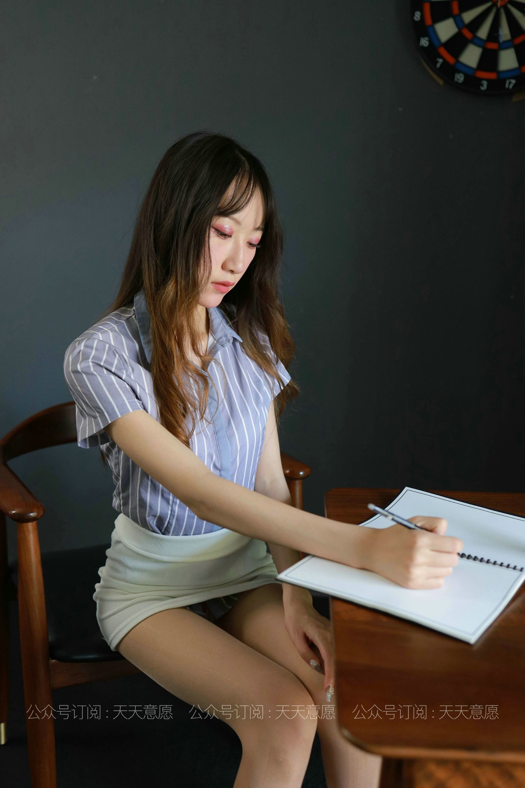 模特：怡怡《长腿实习生》-图7