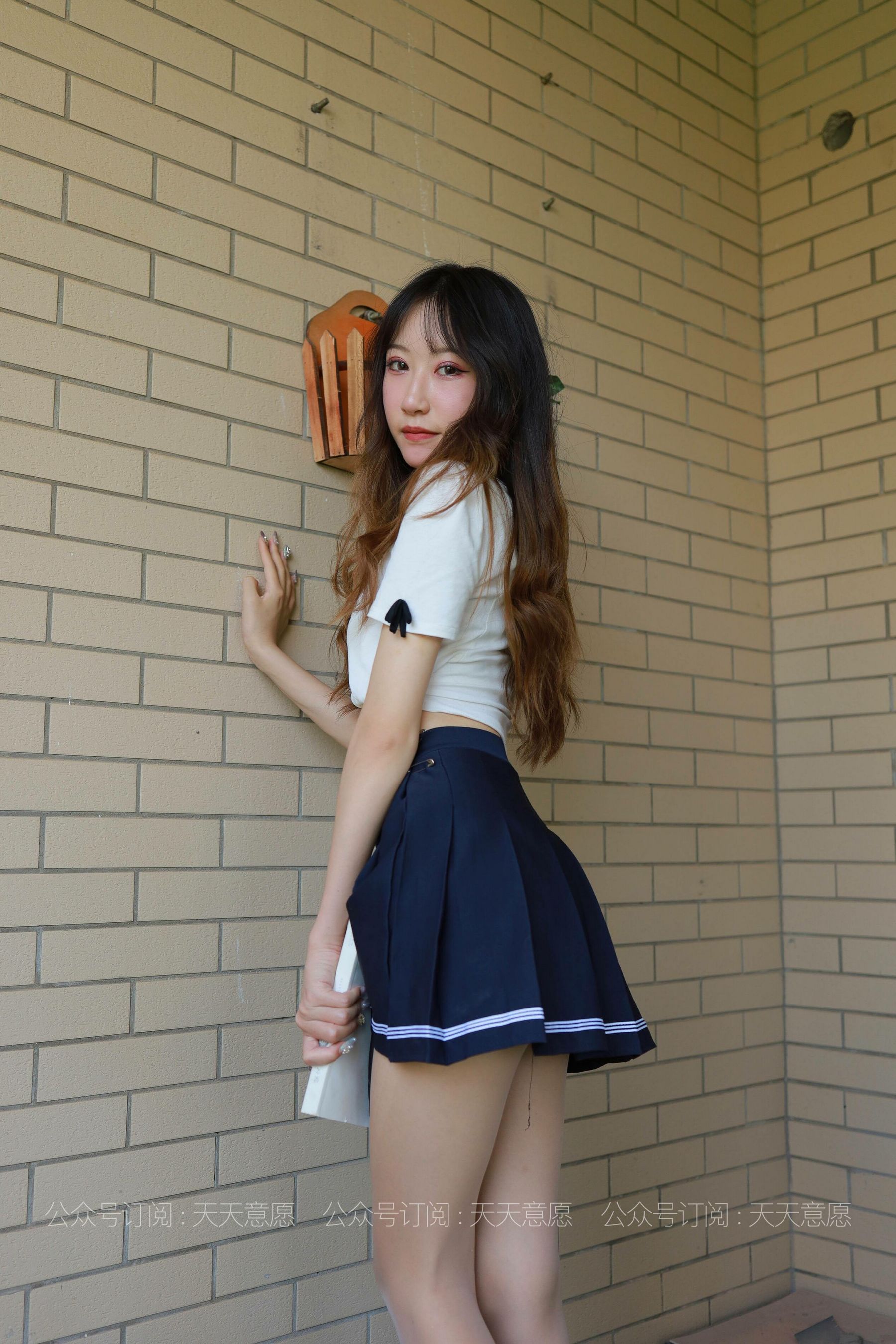 模特：怡怡《长腿少女》-图2