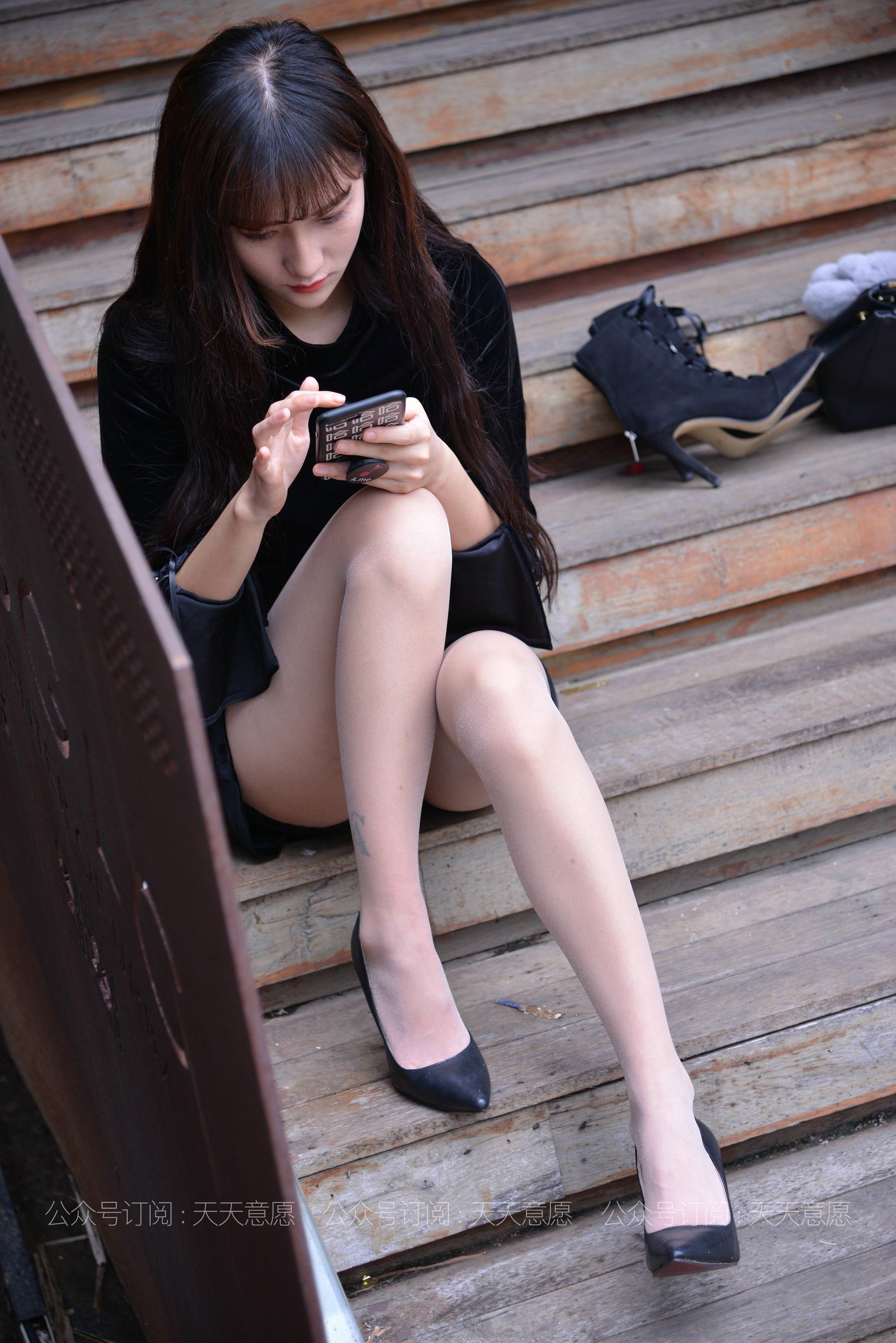 模特：潇潇《楼梯上的黑色绑带》-图28