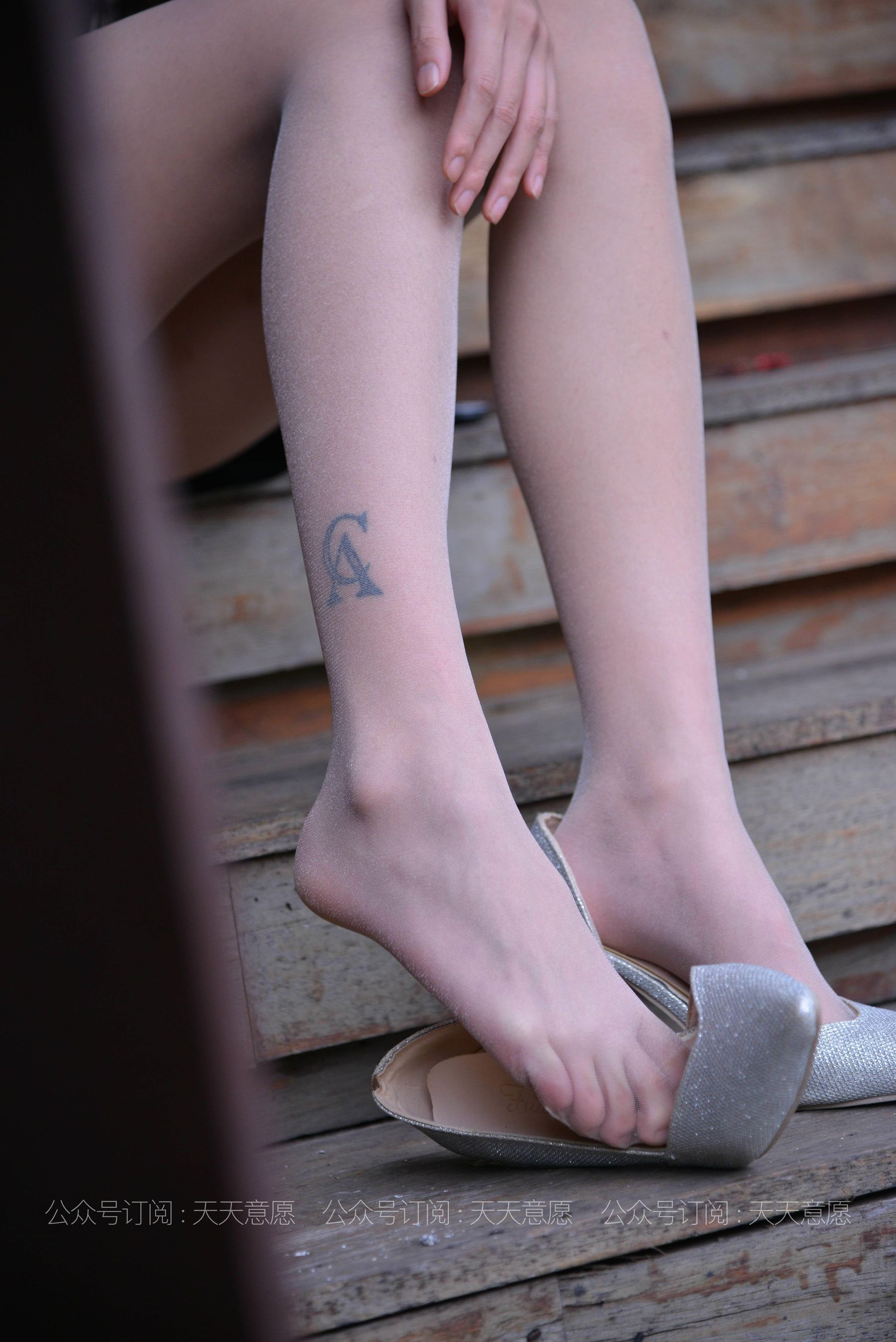 模特：潇潇《楼梯上的黑色绑带》-图72