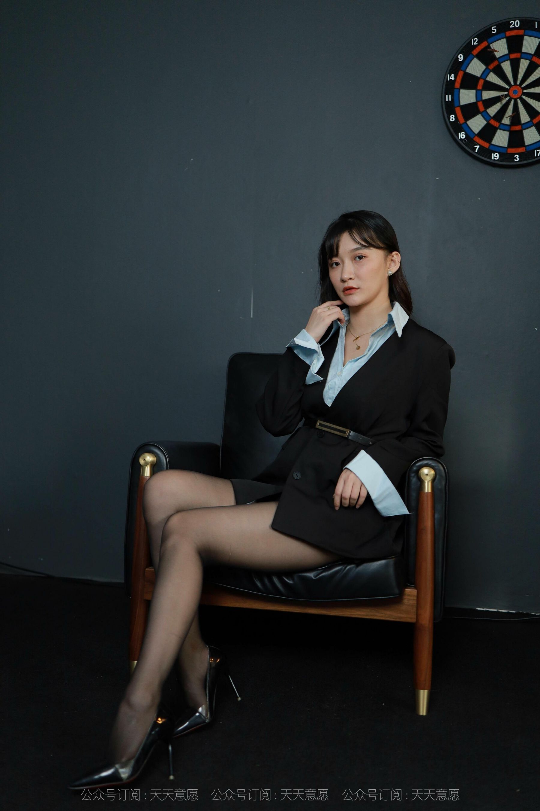 模特：秋秋《时尚职业装》-图4