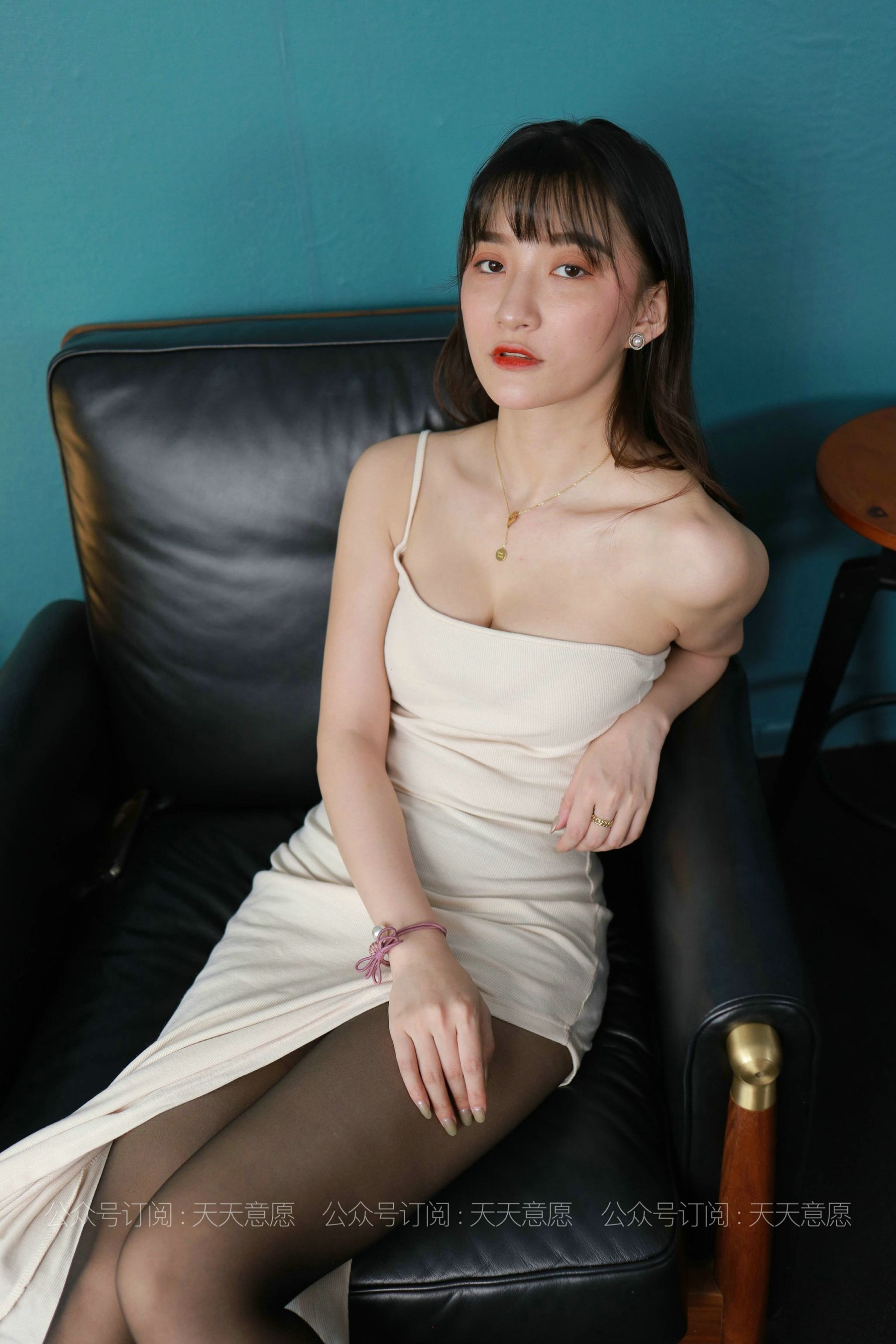 模特：秋秋《高叉包臀裙》-图22