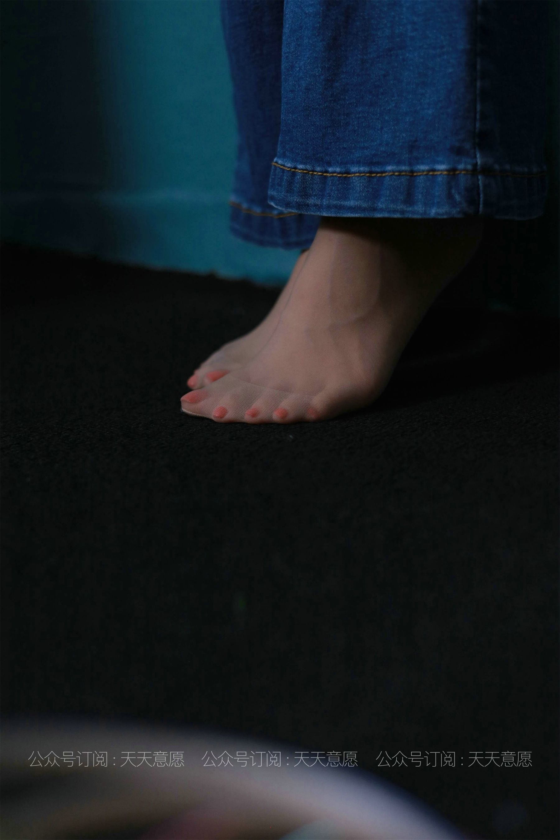 模特：美子《美背库里丝》-图18