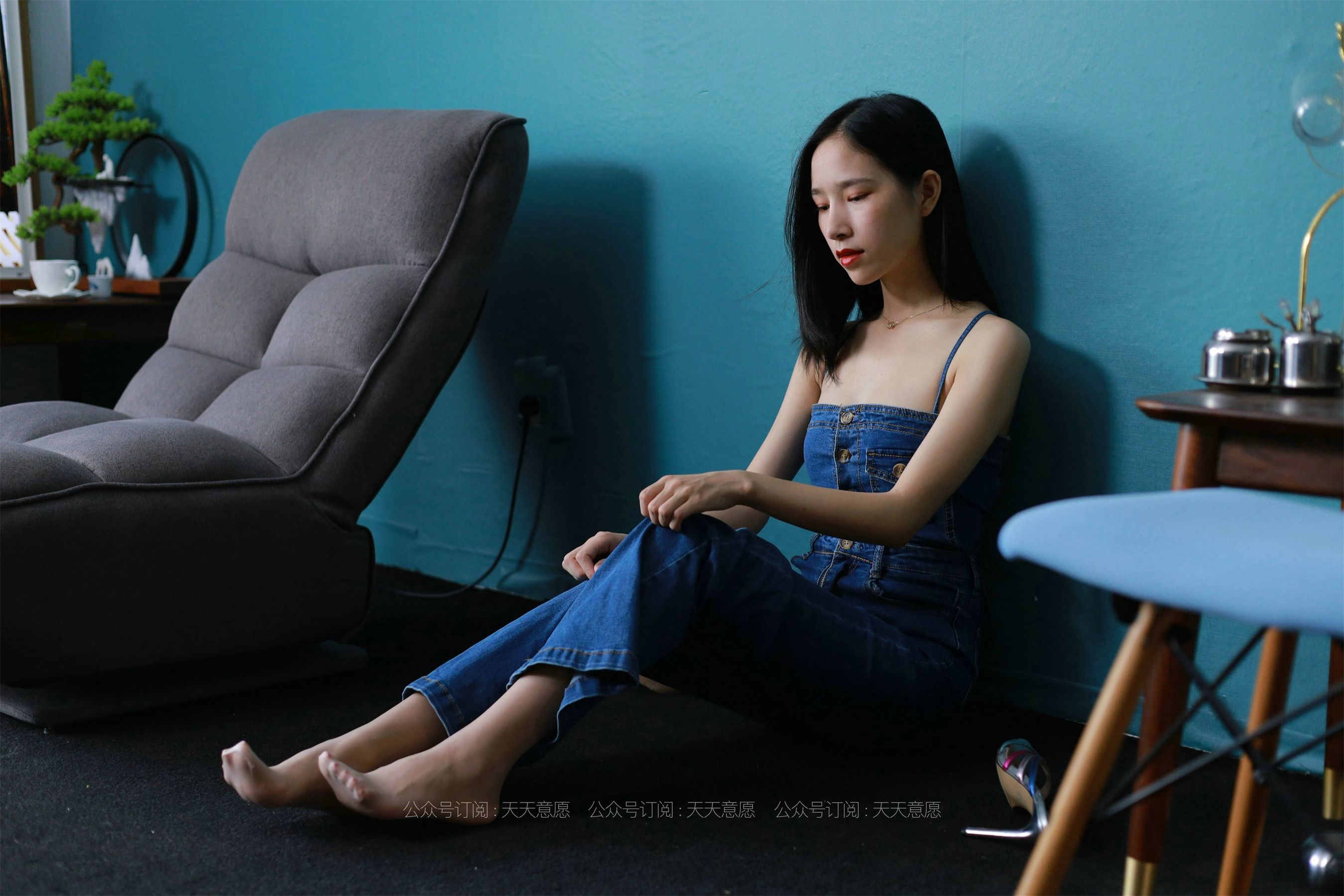 模特：美子《美背库里丝》-图32