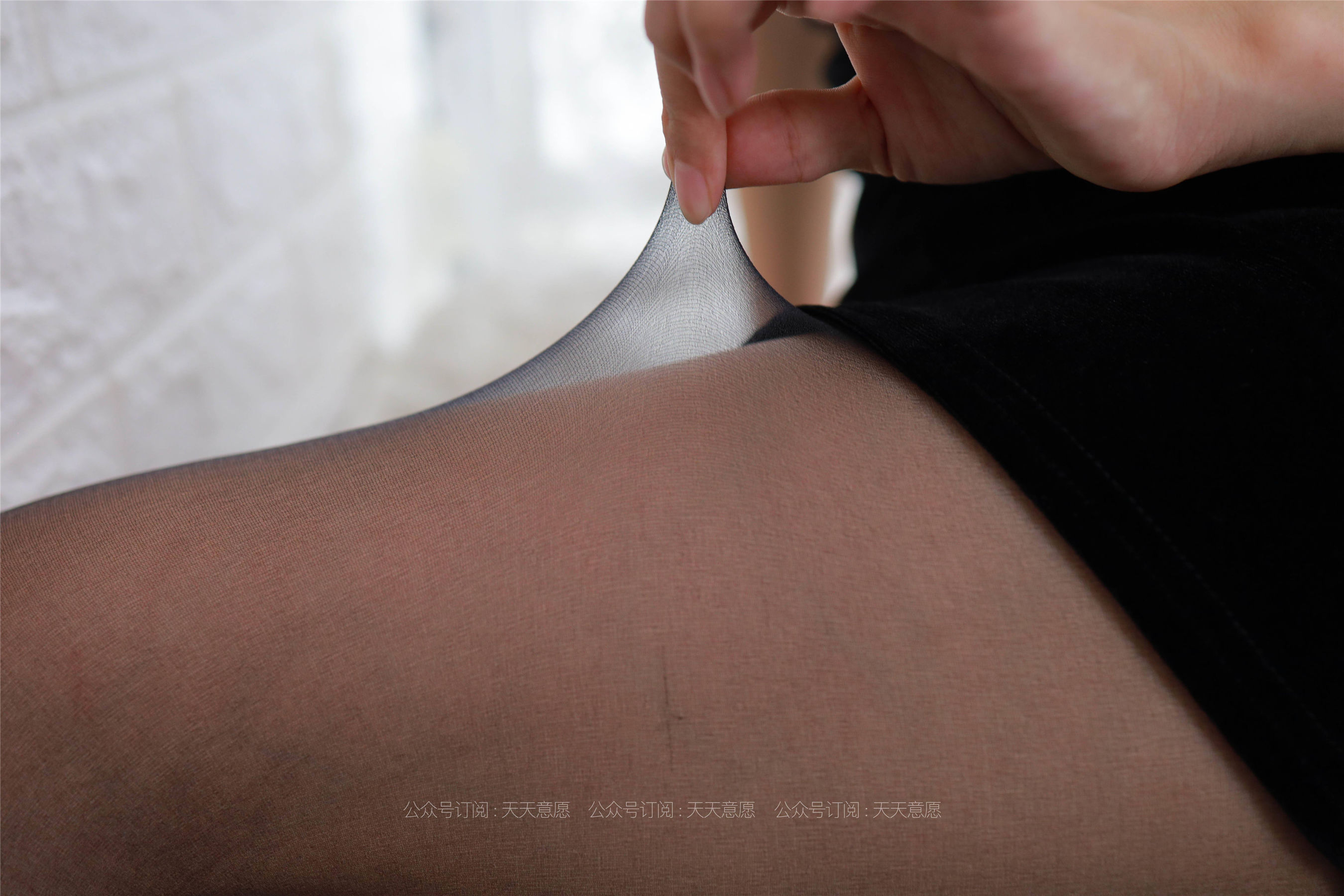 模特：美子《黑色吊带裙》-图23