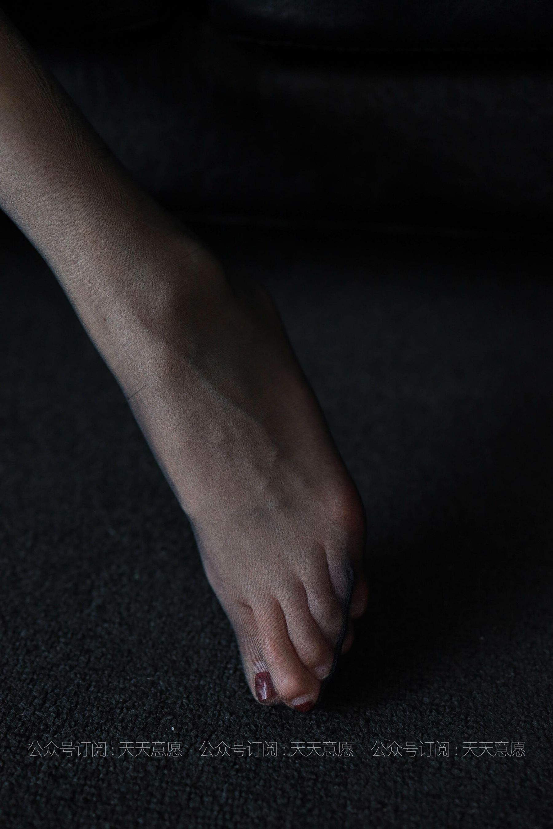 模特：羽西《沙发上的黑丝》-图87