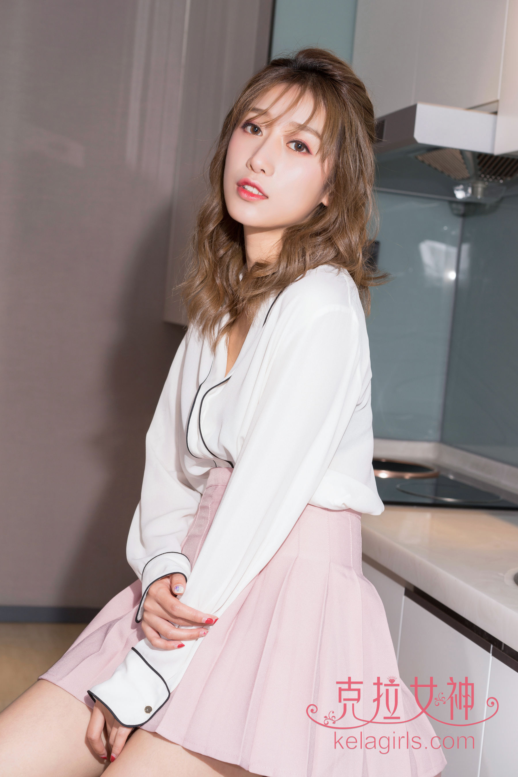 何悦 白领の假期-图1