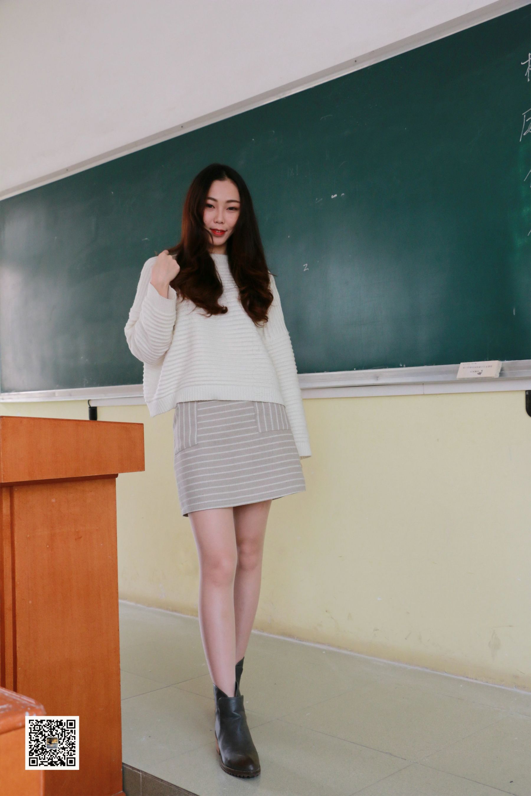 学妹系列06 学妹兼职代言品牌袜袜-图5