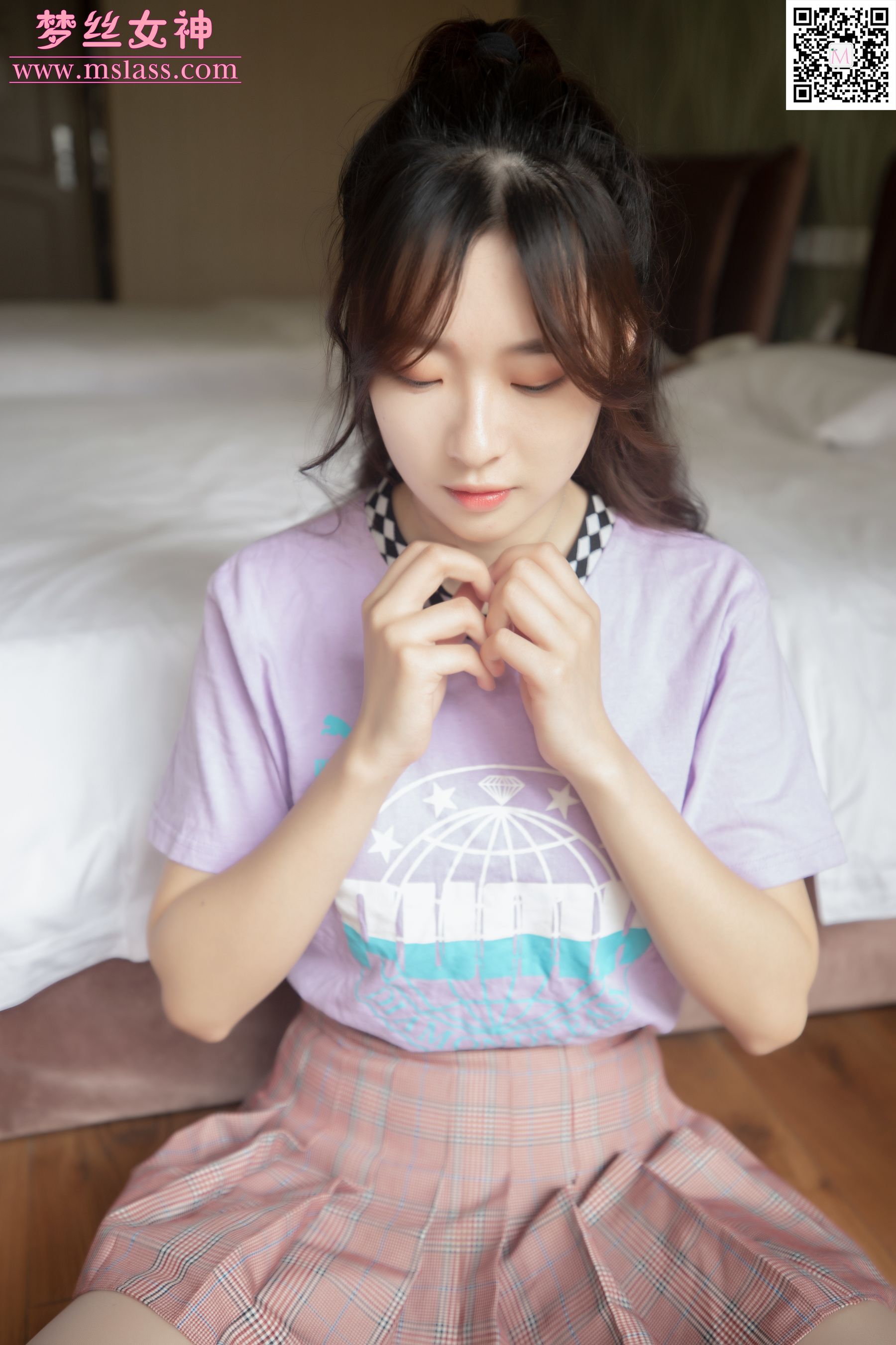 刘佳 笔直的丝袜腿-图1