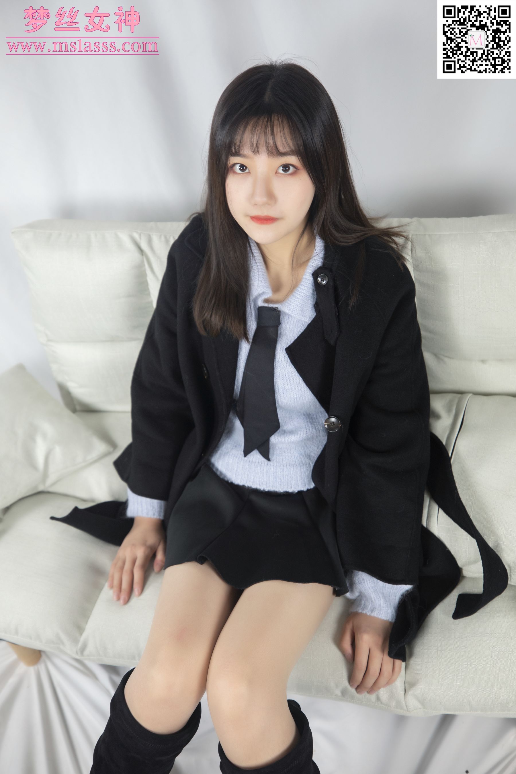 小盐 黑风衣下的美腿-图10