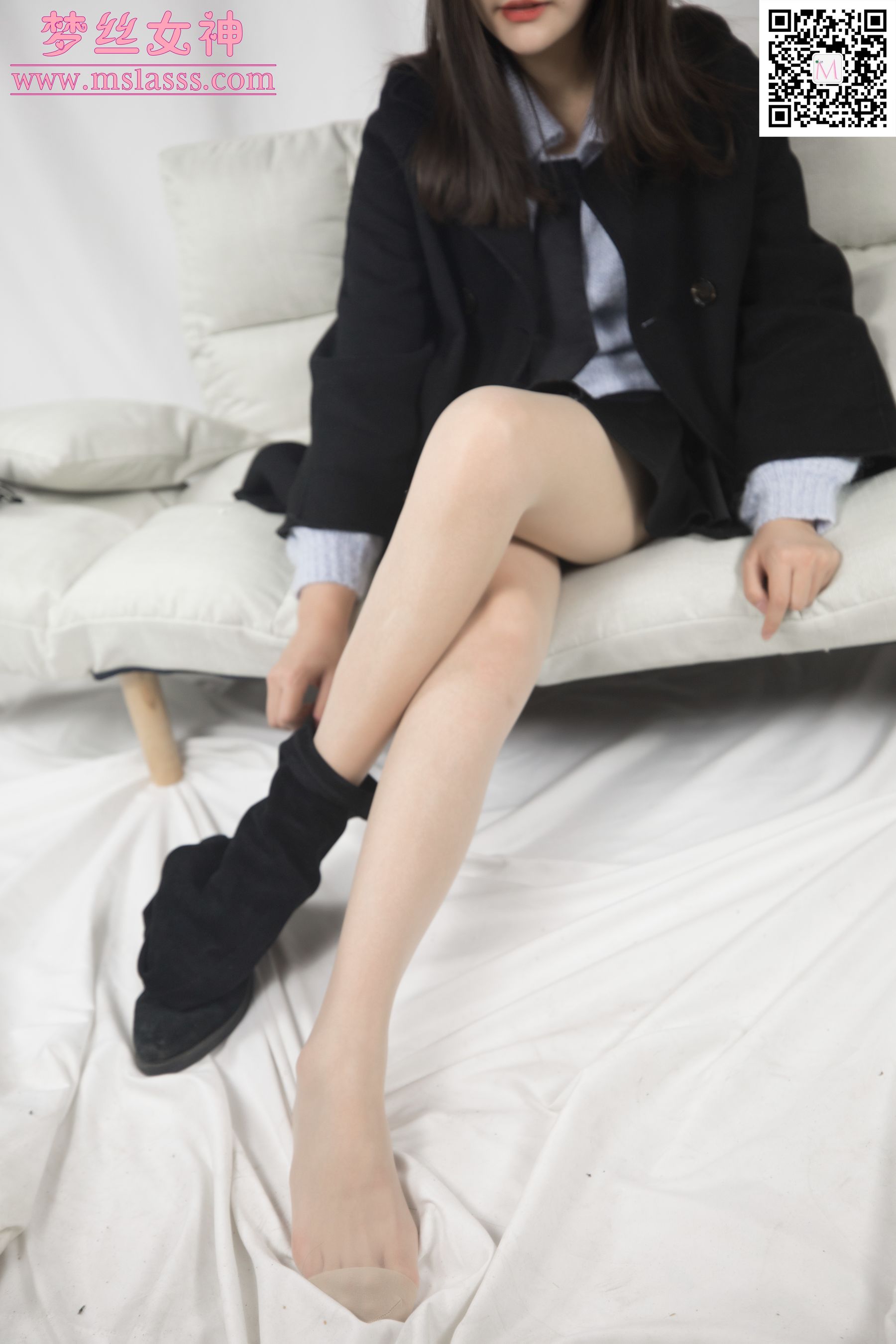 小盐 黑风衣下的美腿-图30