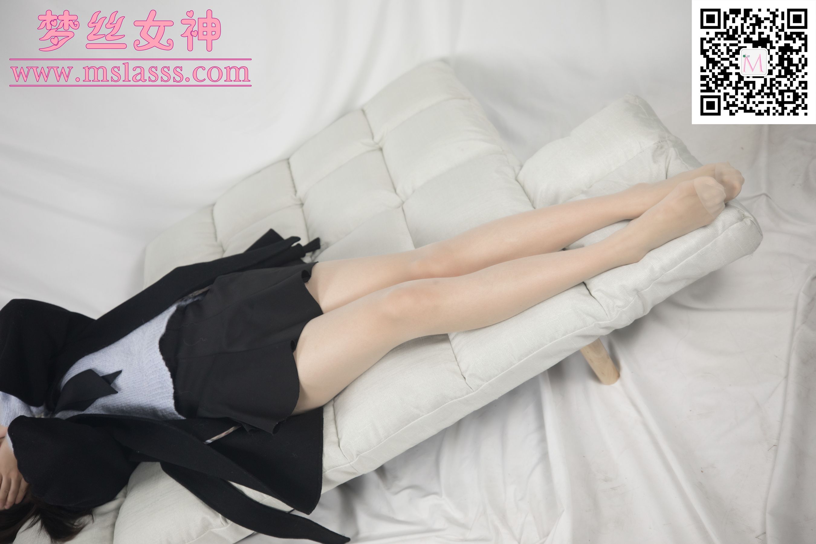 小盐 黑风衣下的美腿-图50