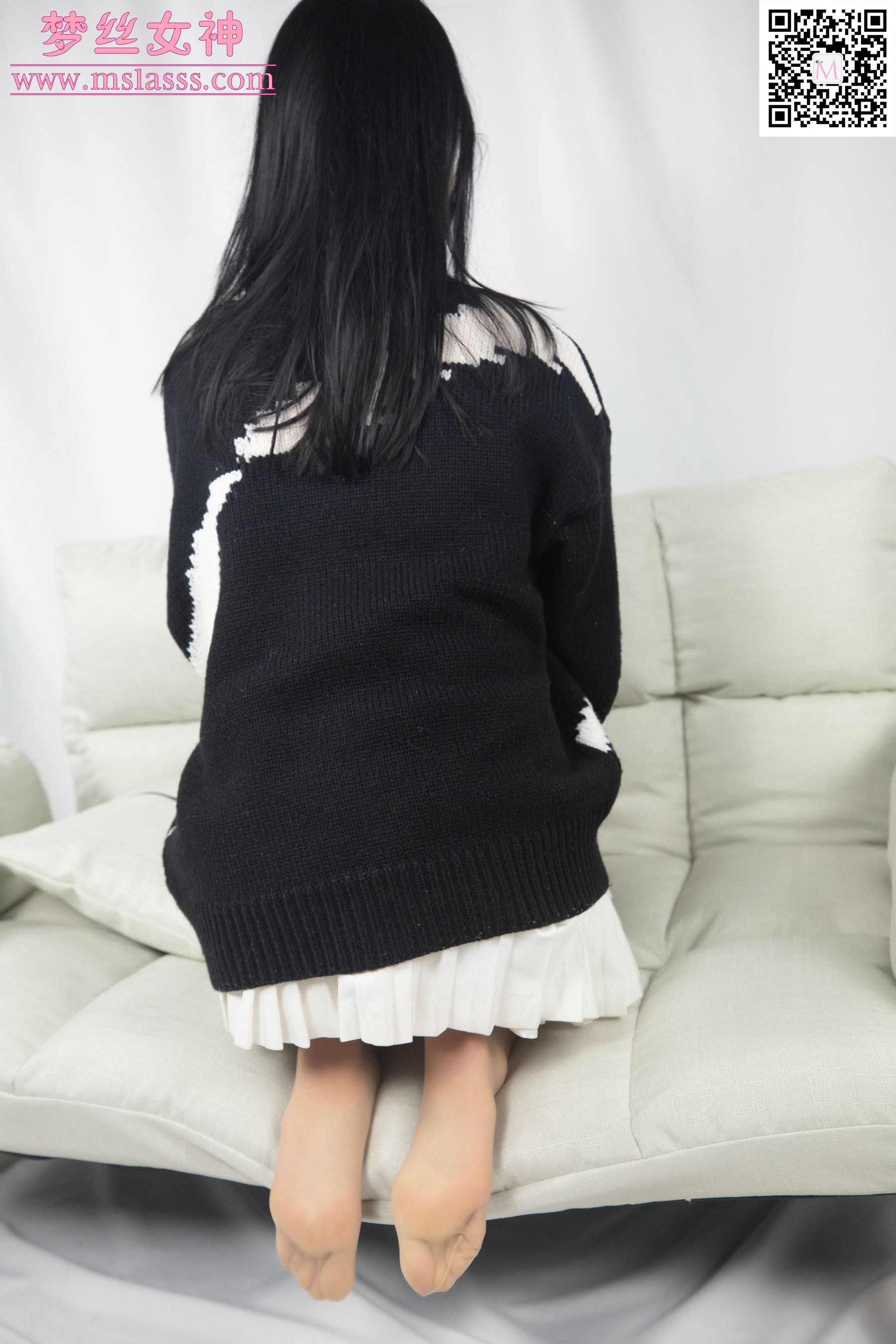小穆 毛衣挡不住长腿-图31