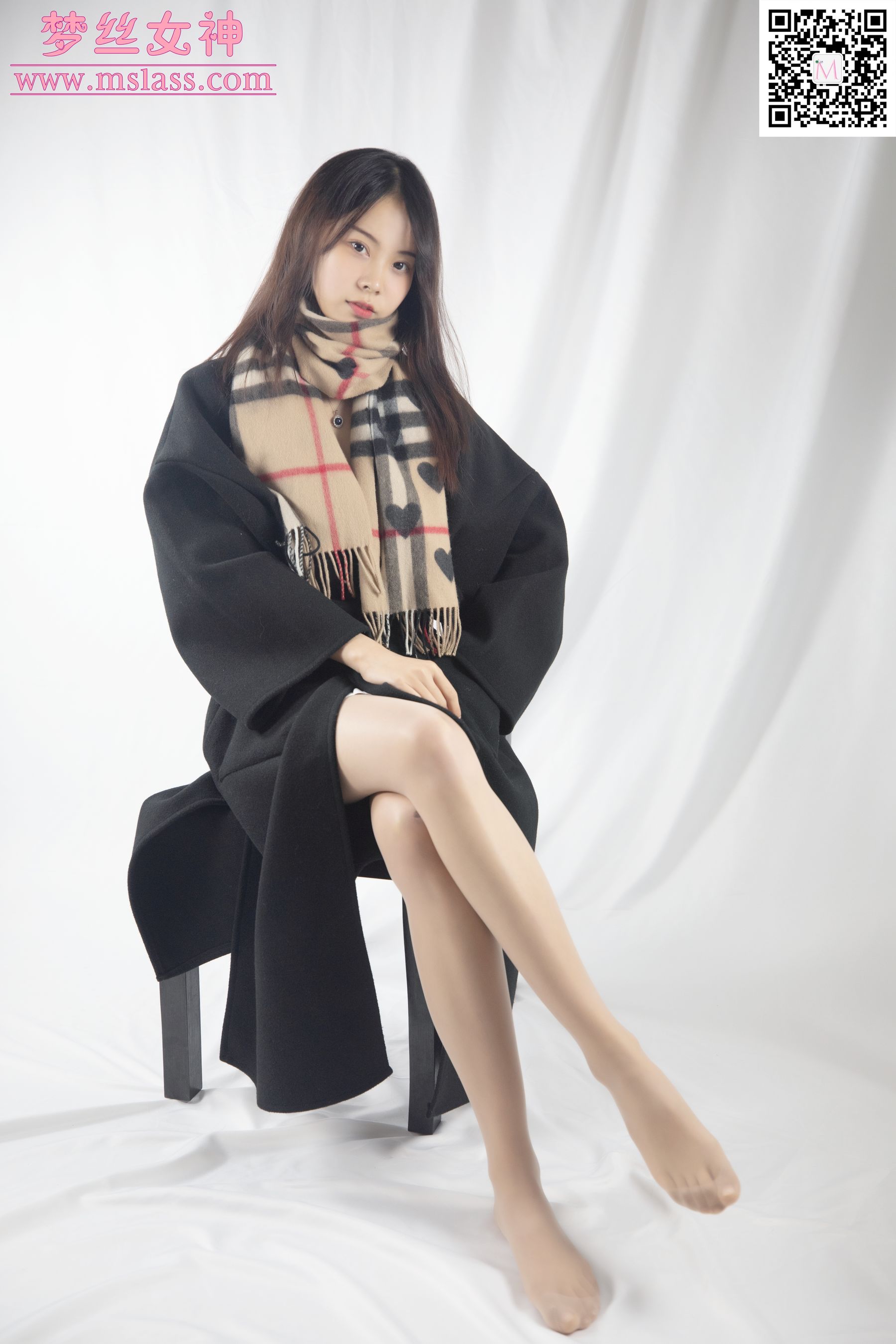 小糖心 这腿真美滋滋-图1