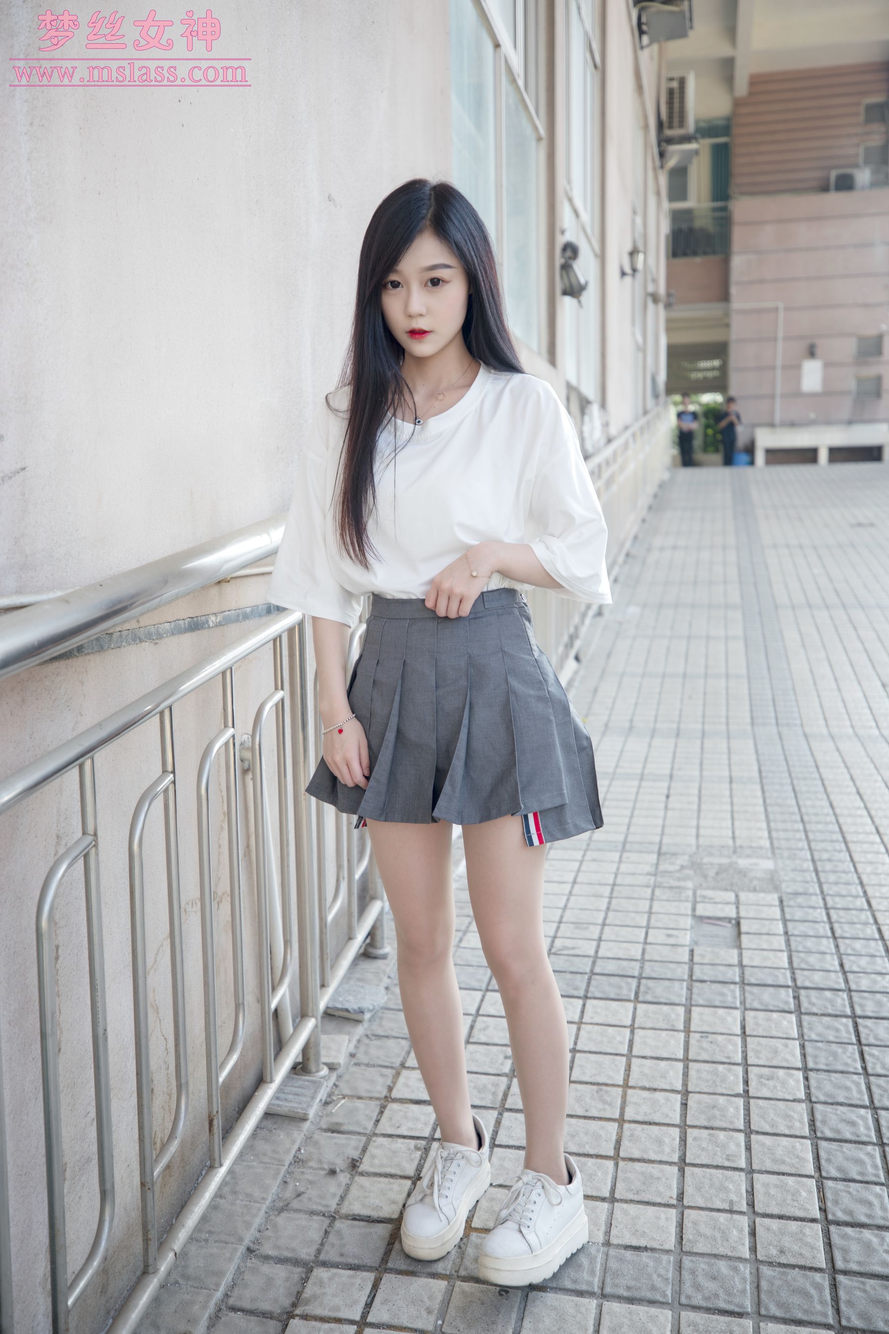 灵灵 甜静的明星脸-图2