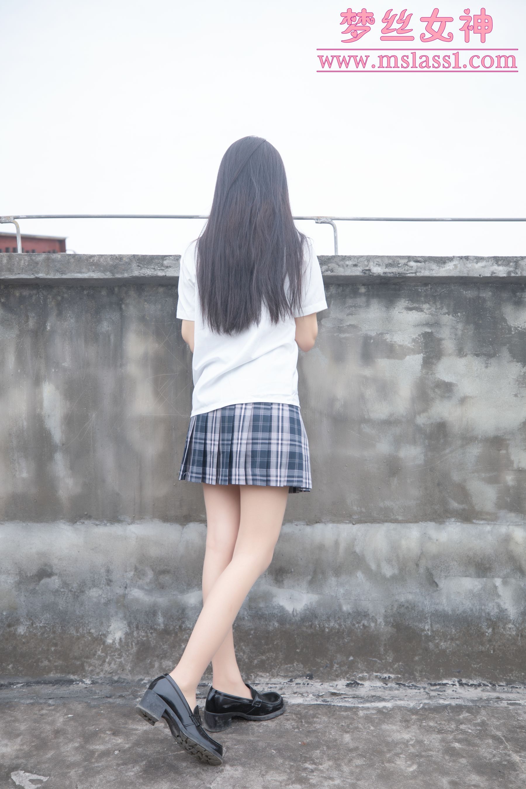 王娇娇 天台JK少女-图10